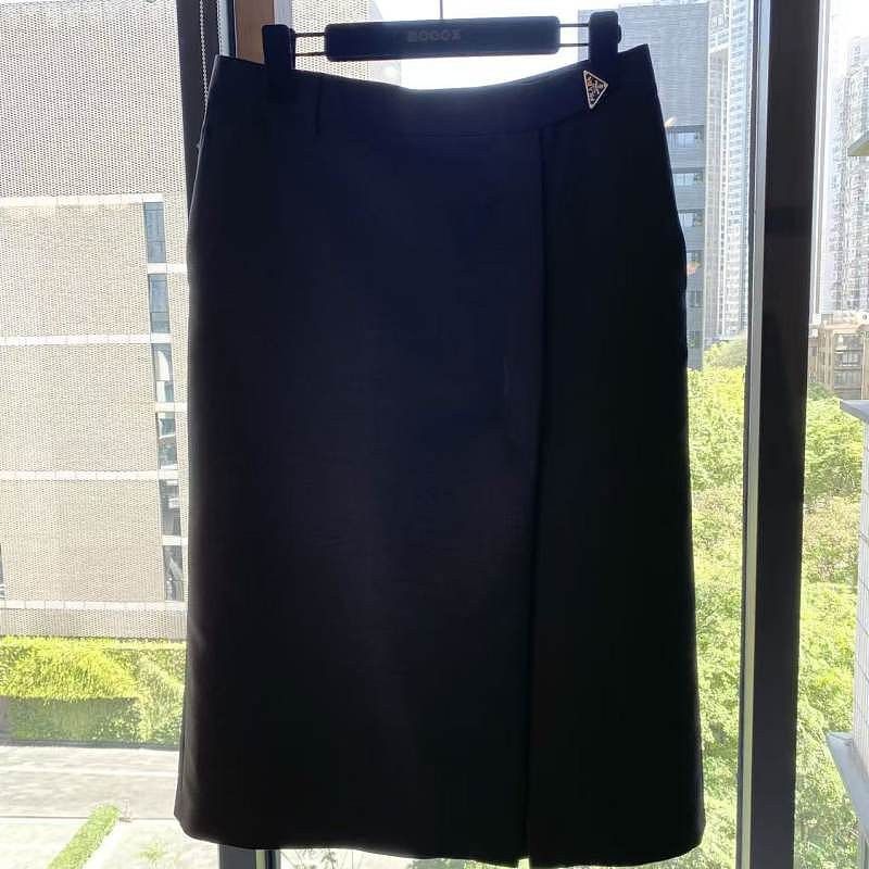 Prada Prada Mohair Wool Blend Midi Skirt Size 40 Size 27" / US 4 / IT 40 - 1 Thumbnail