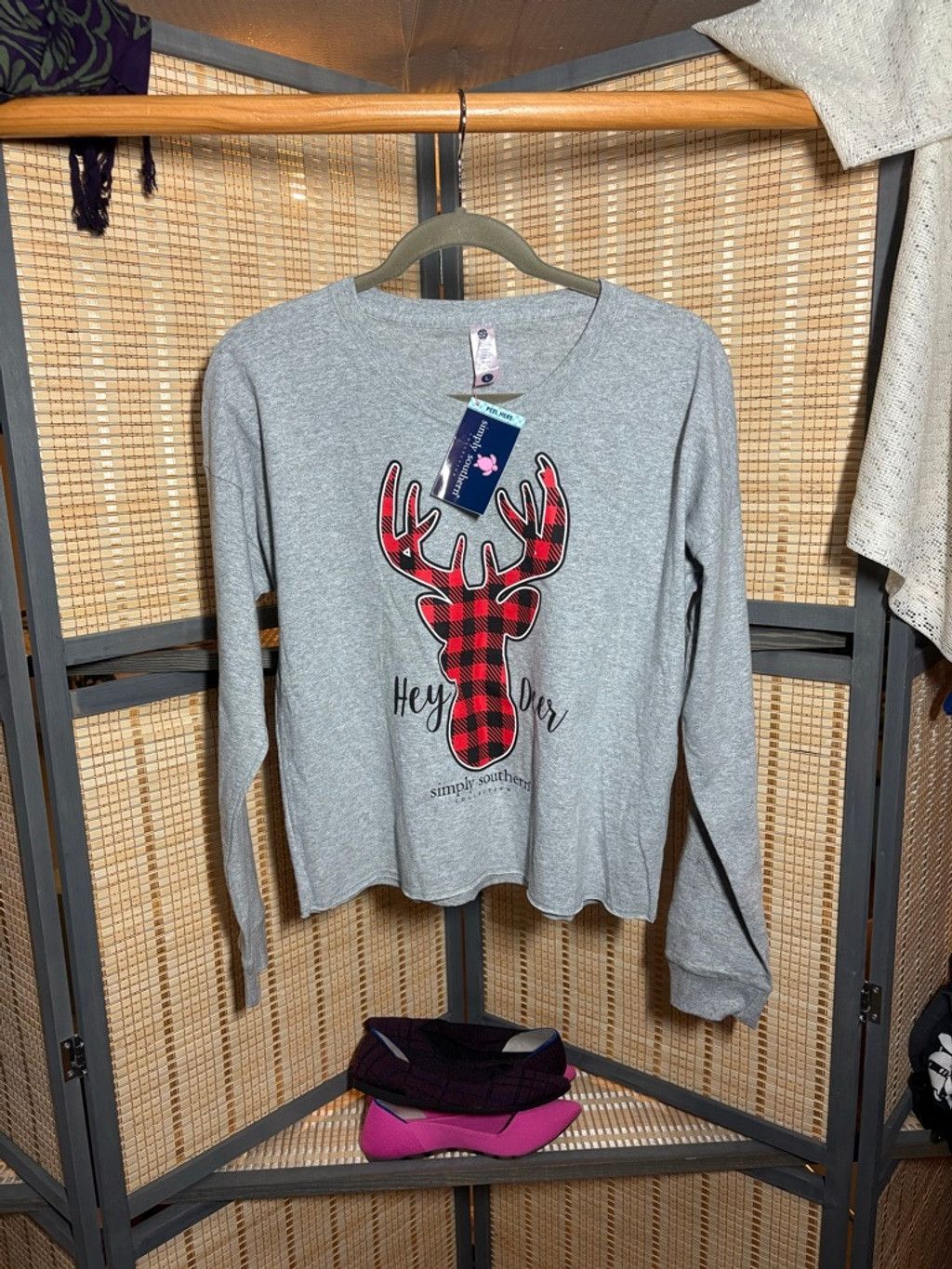 Other Simply Southern "Hey Deer" Gray Long Sleeve Cropped Tee Size L / US 10 / IT 46 - 1 Thumbnail