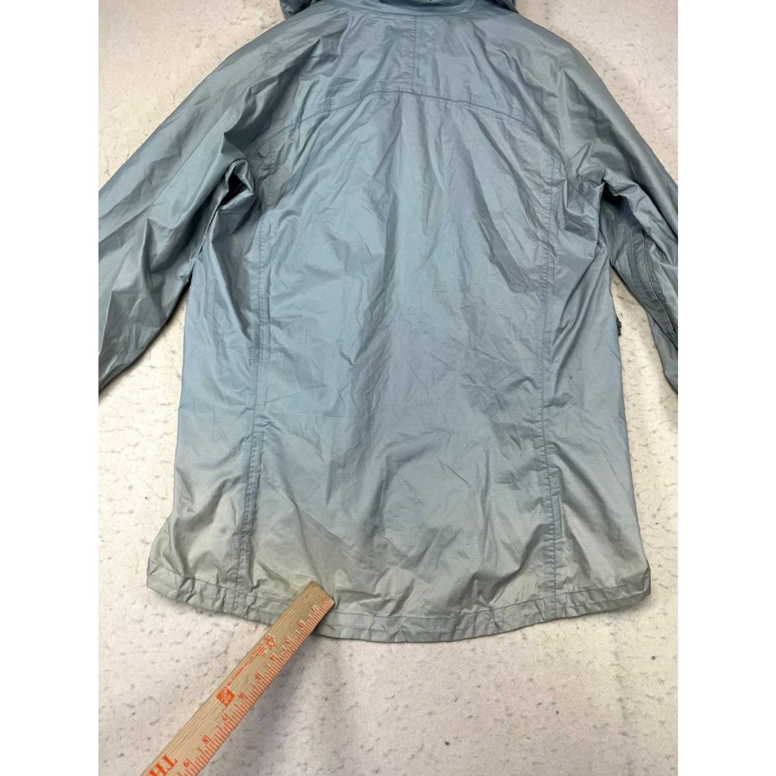 Patagonia VINTAGE Patagonia Rain Jacket Gray Full Zip Outdoor Women's Medium See All Pics Size M / US 6-8 / IT 42-44 - 6 Thumbnail