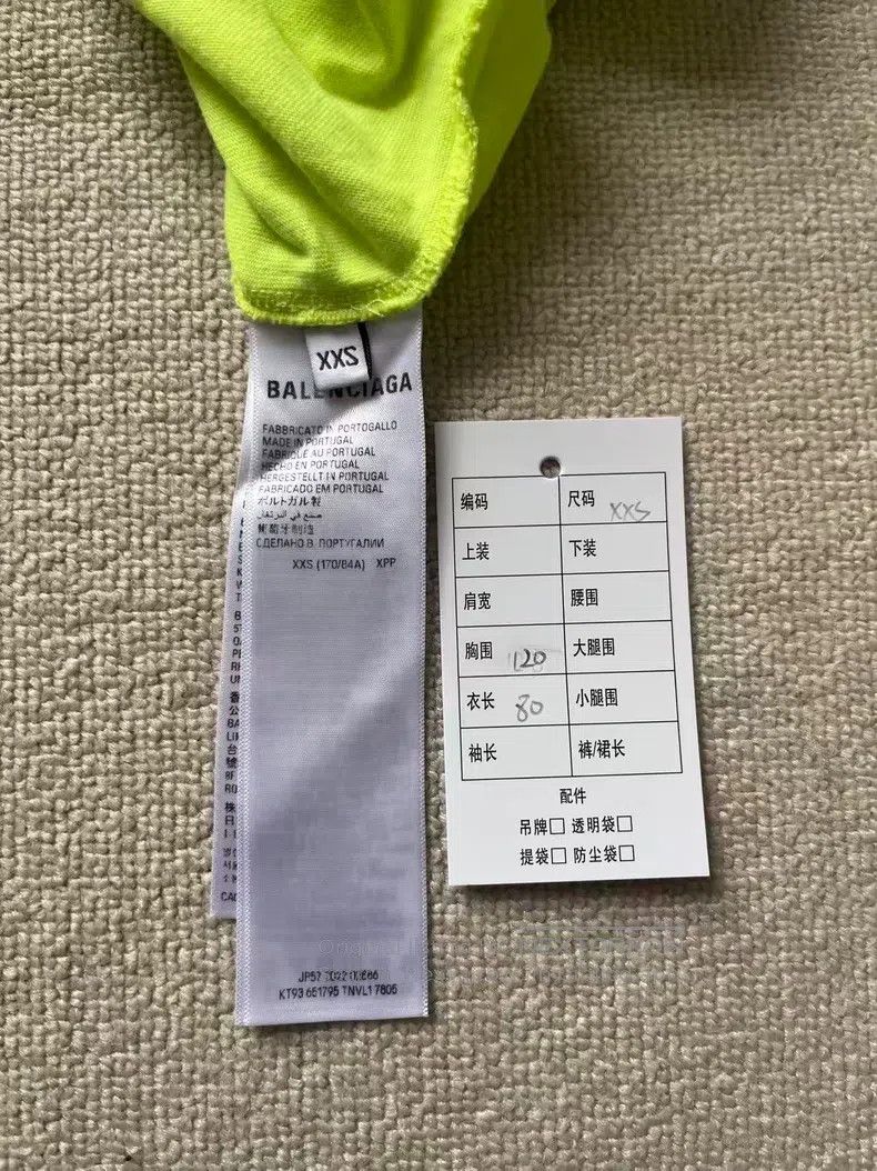 Balenciaga Balenciaga Ripped Letter Logo Distressed Round Neck Short Size US XXS / EU 40 - 4 Thumbnail