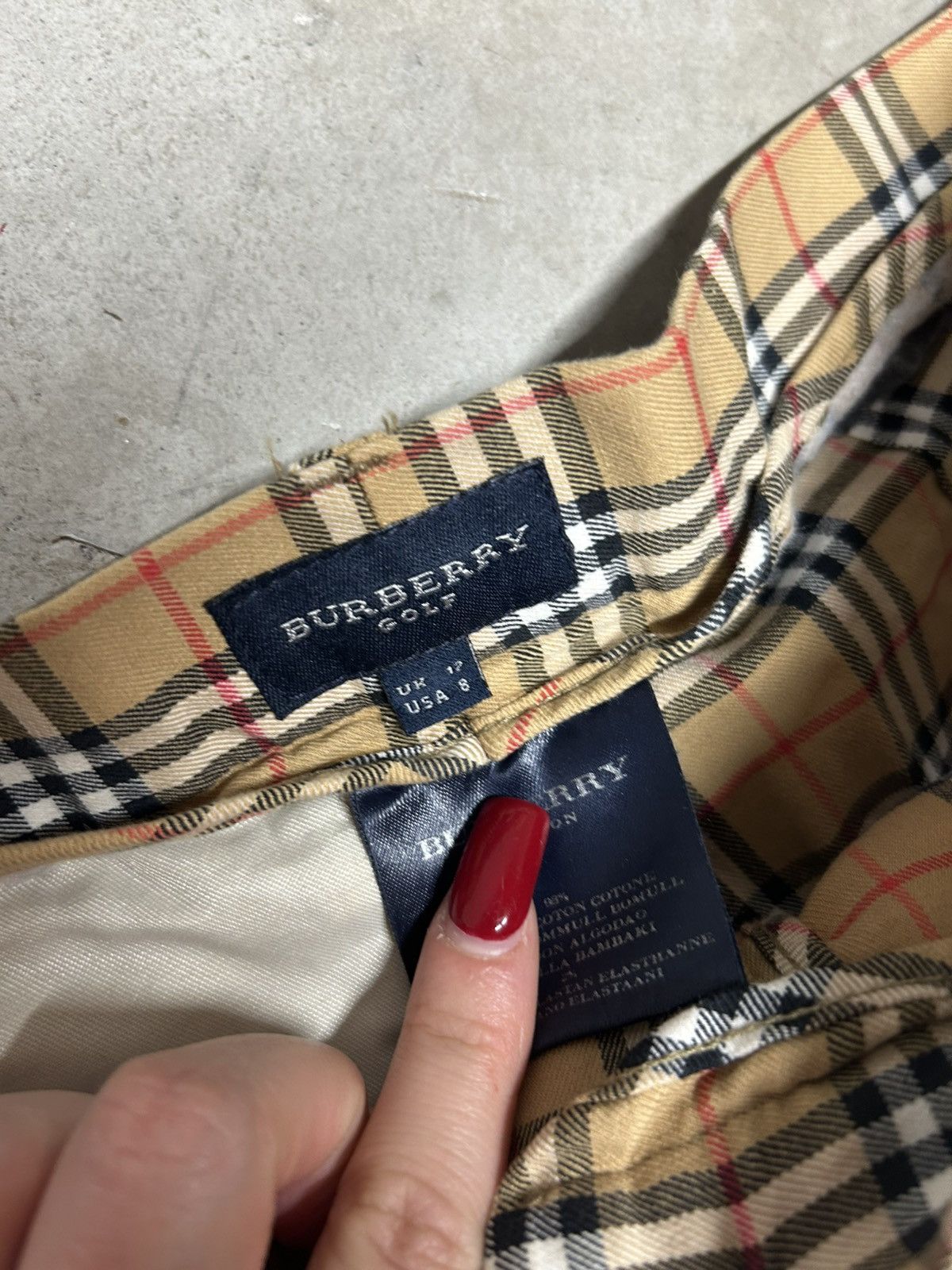 Burberry short pants