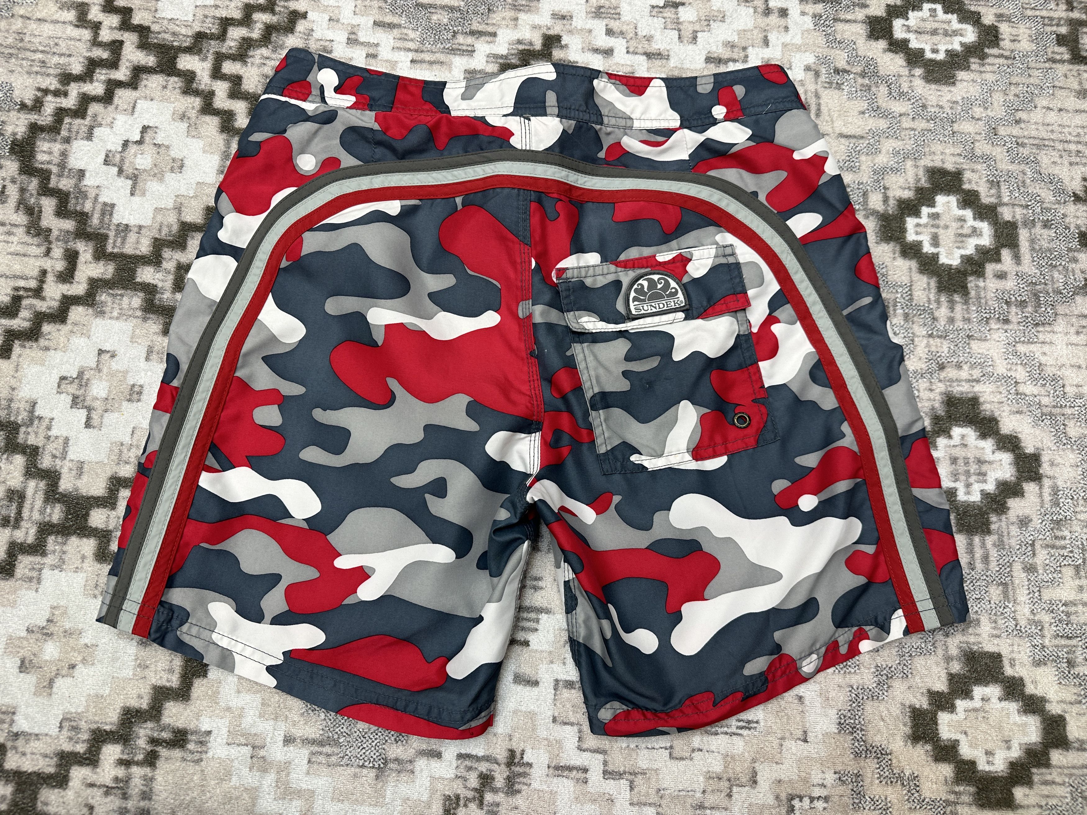 Sundek Sundek 31 Camouflage Beach Shorts Trunks BathSuit Size 31 S Size US 31 - 3 Thumbnail