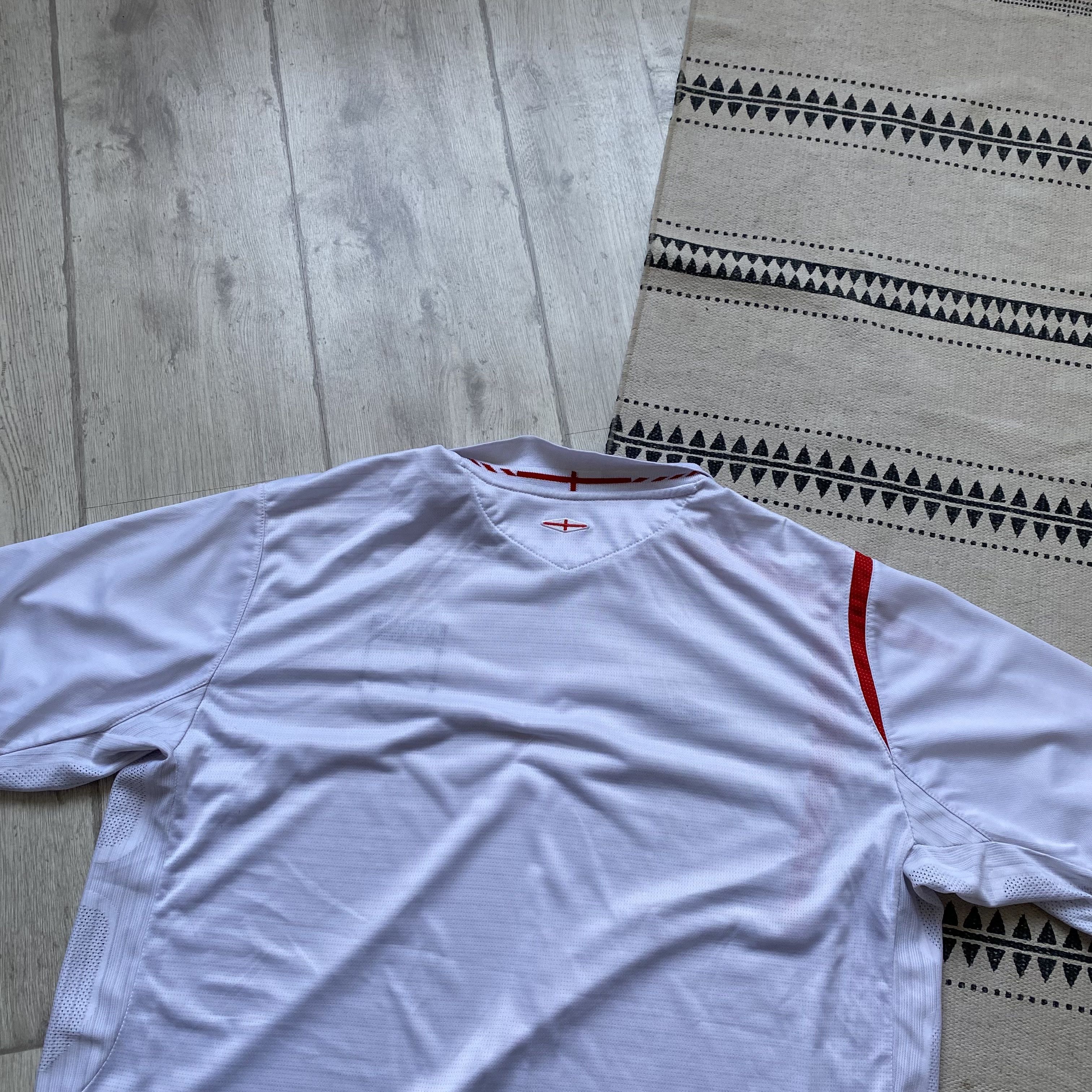 Umbro ⚽️ Vintage England Soccer jersey Blockore drill 2005 Size US XL / EU 56 / 4 - 8 Thumbnail