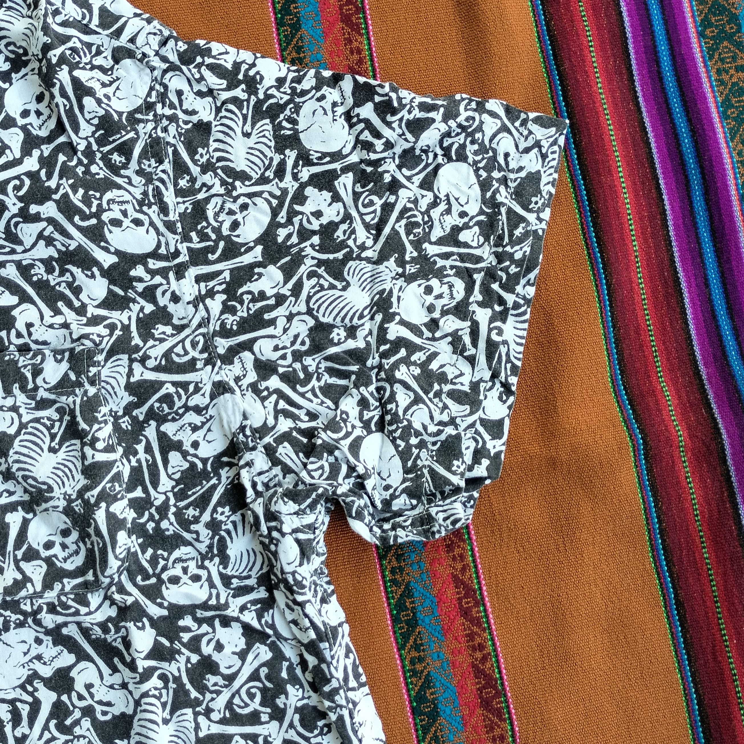 Sun Surf skull bones camp collar ss shirt Size US S / EU 44-46 / 1 - 4 Thumbnail