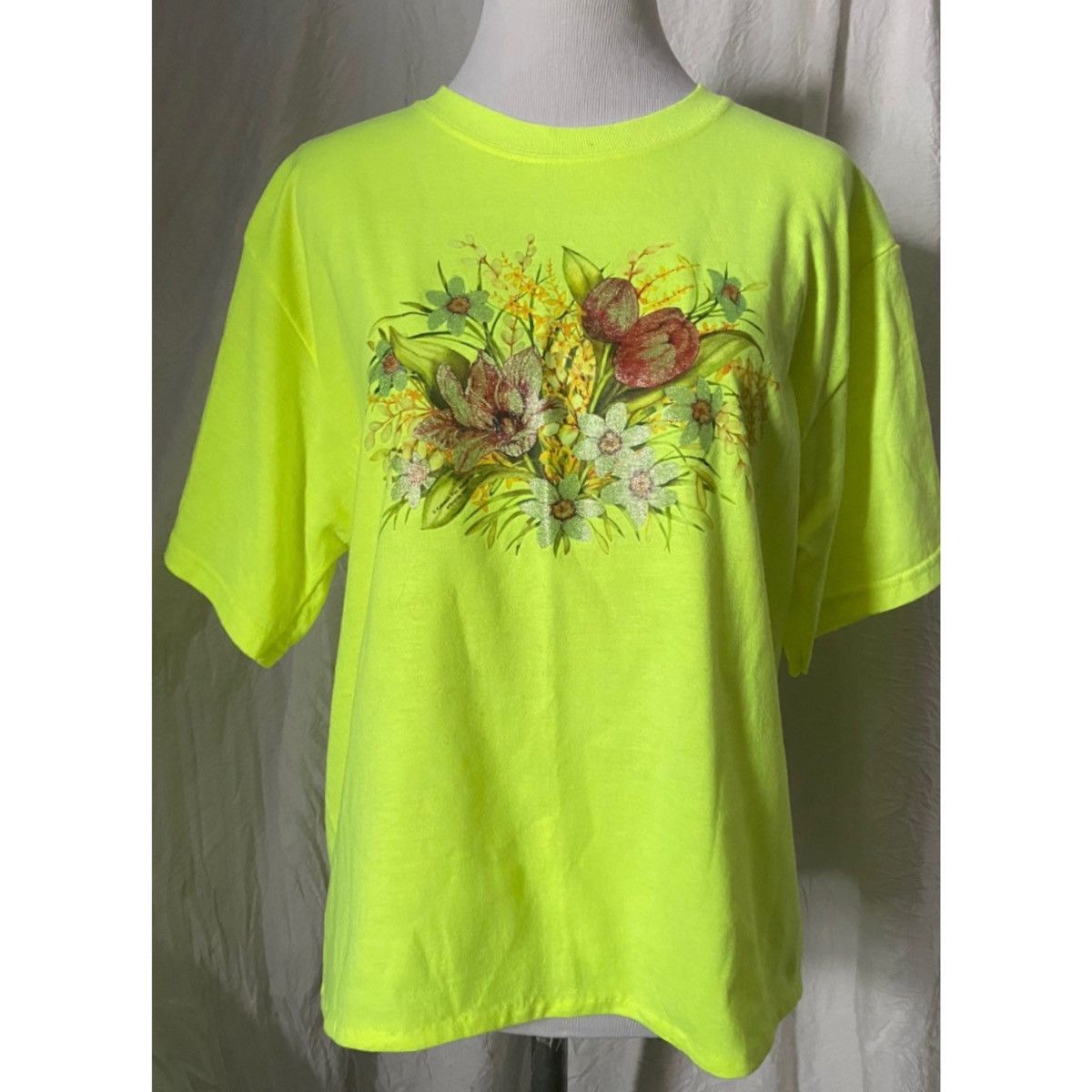 Vintage Vintage, Neon, Sparkle Wild Flower Print, Semi Cropped Tee Size S / US 4 / IT 40 - 3 Thumbnail