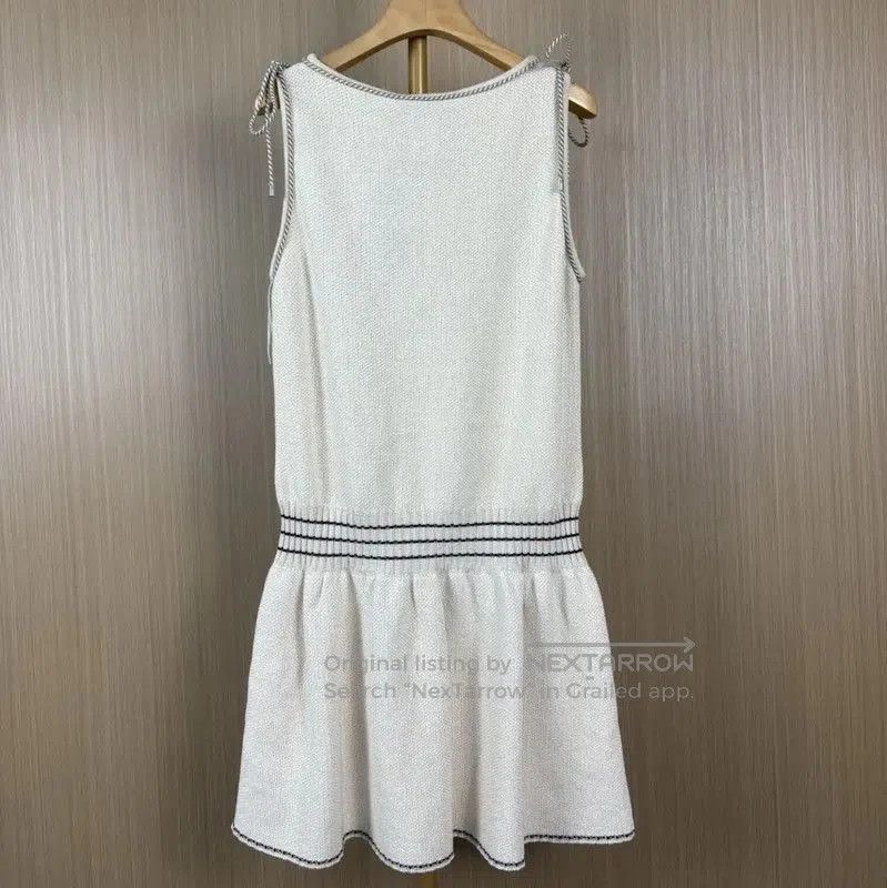 Chanel Chanel White Cotton Pleated Dress . Size L / US 10 / IT 46 - 2 Thumbnail
