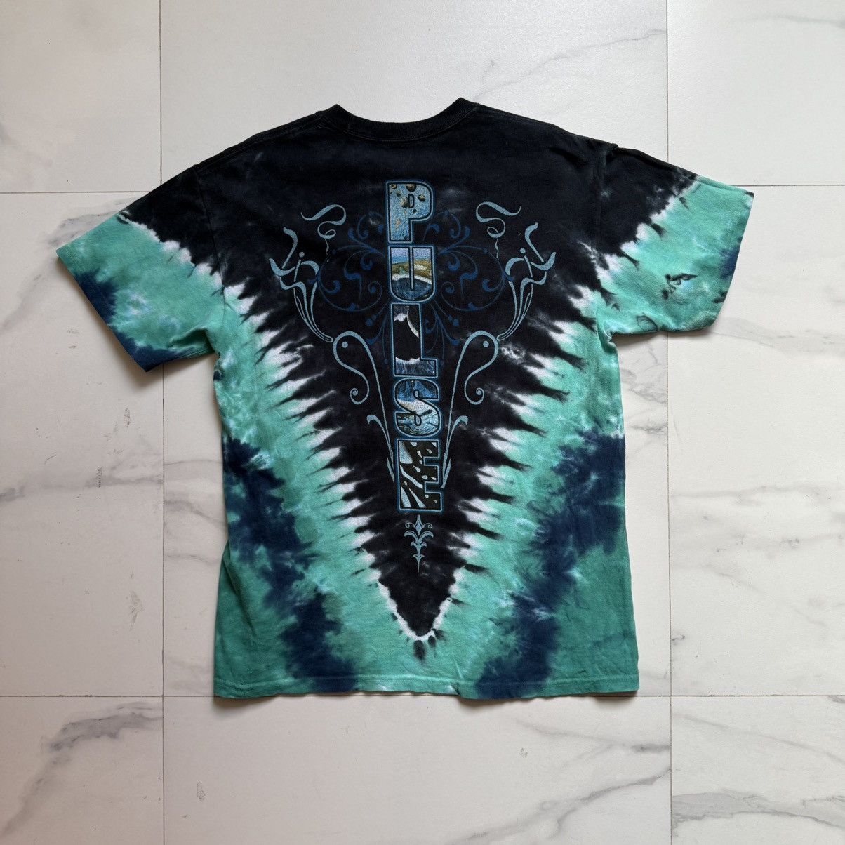 Liquid Blue × Pink Floyd × Vintage Vintage 2007 Liquid Blue Pink Floyd Pulse T-Shirt Size US M / EU 48-50 / 2 - 3 Thumbnail