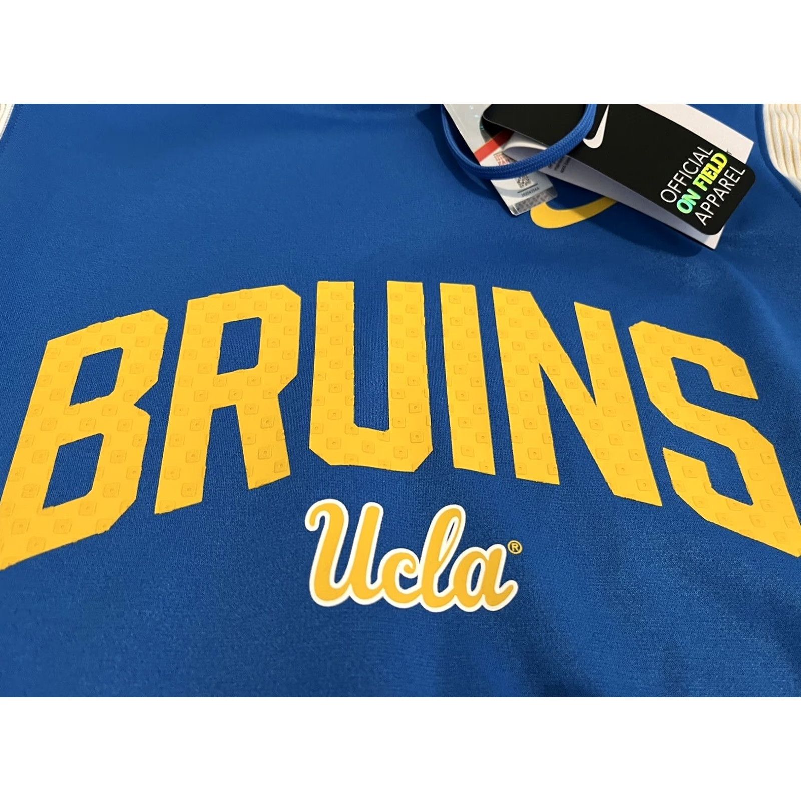 Nike Nike UCLA Bruins Football On-Field Blue Pullover Hoodie Mens M Medium NWT Size US M / EU 48-50 / 2 - 2 Thumbnail