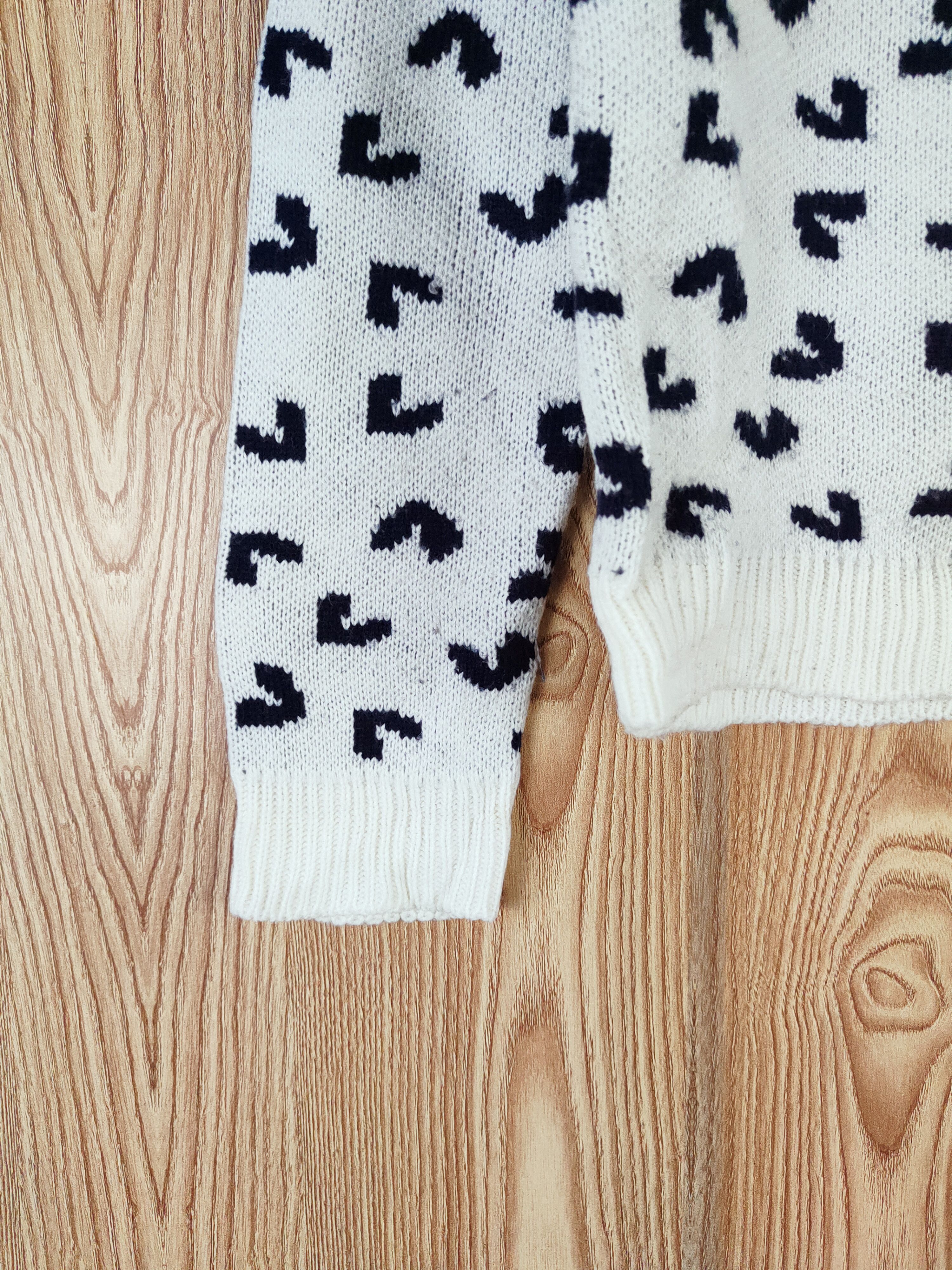 Homespun Knitwear × Japanese Brand Japan leopard tiger design Ivory Knitwear Cardigan #W549 Size S / US 4 / IT 40 - 4 Thumbnail