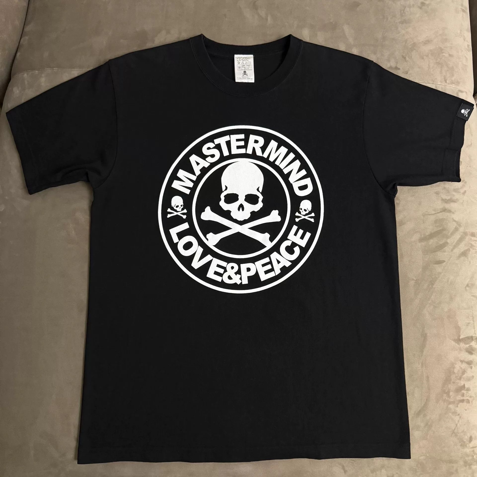 Mastermind Japan Mastermind Japan MMJ Starbucks Short-Sleeve Tee Size US M / EU 48-50 / 2 - 1 Thumbnail