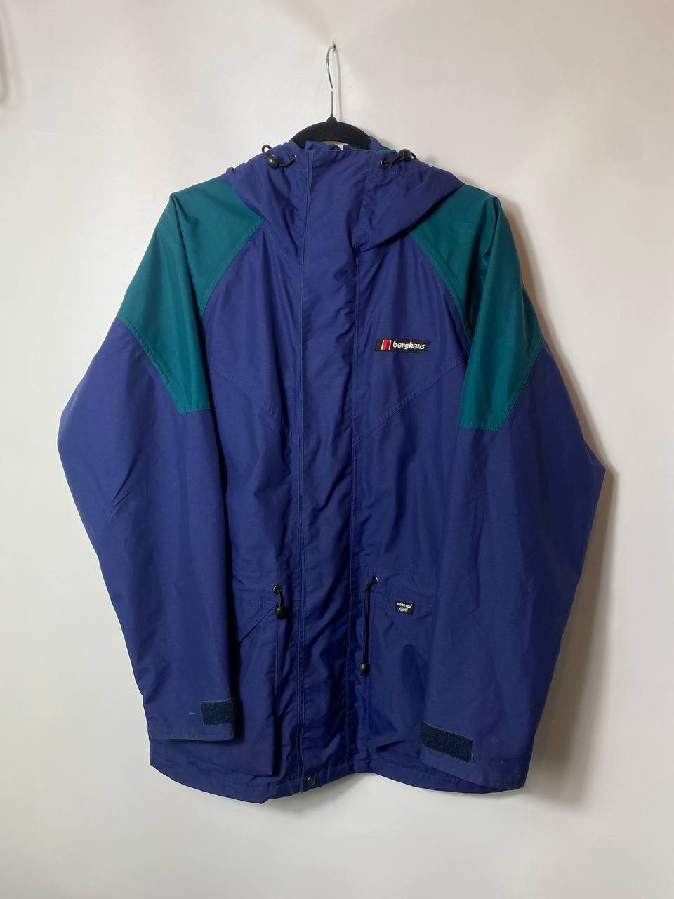 Berghaus Vintage 90s outdoor Berghaus Gore Tex Meru Jacket Size S Size US S / EU 44-46 / 1 - 1 Thumbnail