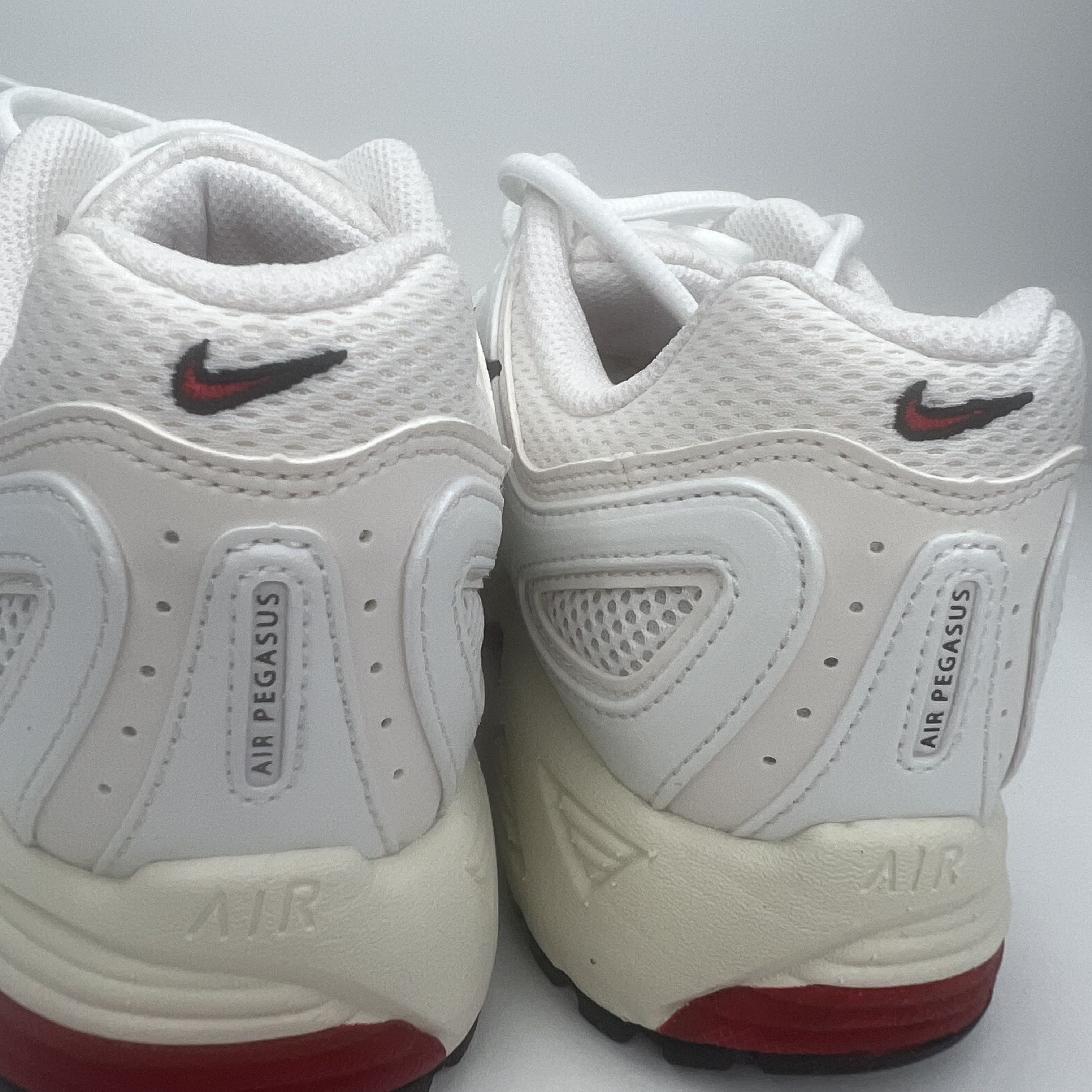 Nike NIKE Wmns AIR PEG 2K5 Gr 38 Phantom Gym Rot Size US 7 / IT 37 - 7 Thumbnail