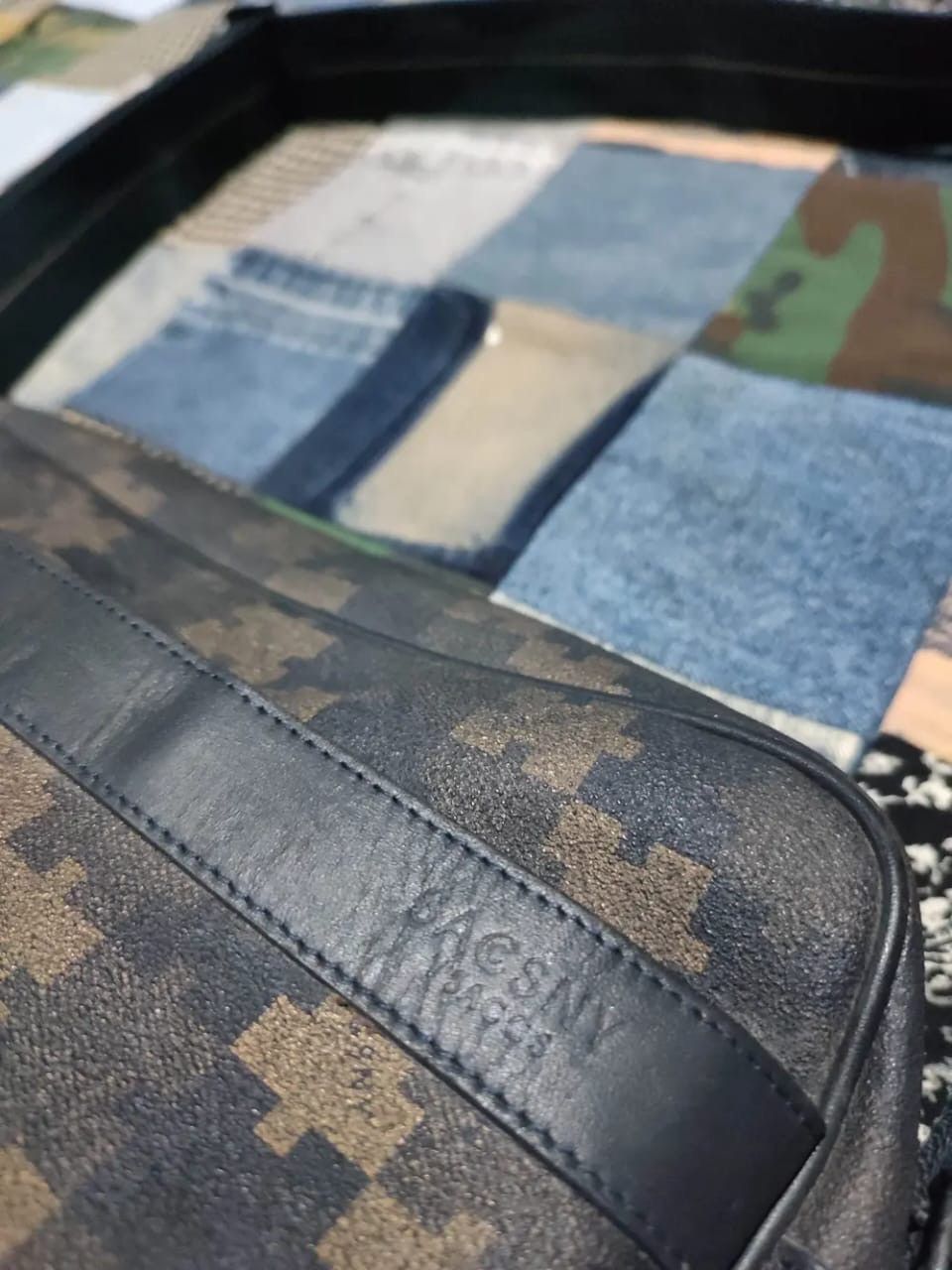 Y's × Yohji Yamamoto Ysaccs by Yohji Yamamoto Crossbody Sling bag Puzzle Print Size ONE SIZE - 4 Thumbnail