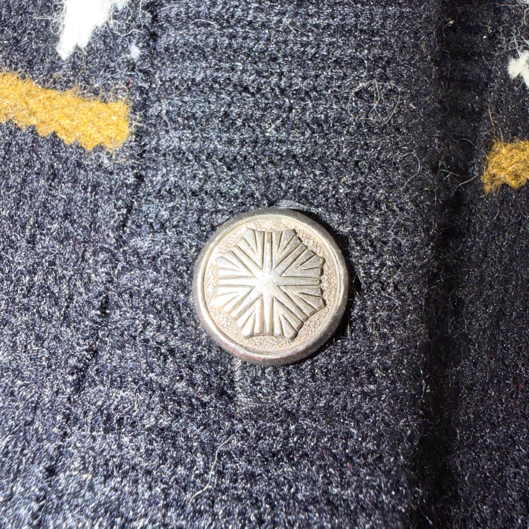 Jantzen VINTAGE Jantzen Sweater Adult 36 Black Patterned Cardigan Pullover Made USA 60s Size US M / EU 48-50 / 2 - 4 Thumbnail