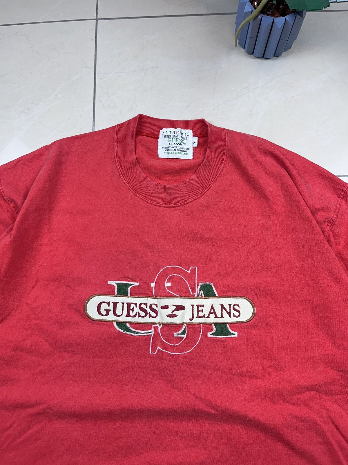 Guess × Vintage ➕ 90s guess vintage Marciano t-shirt distressed washed Size US XXL / EU 58 / 5 - 3 Thumbnail