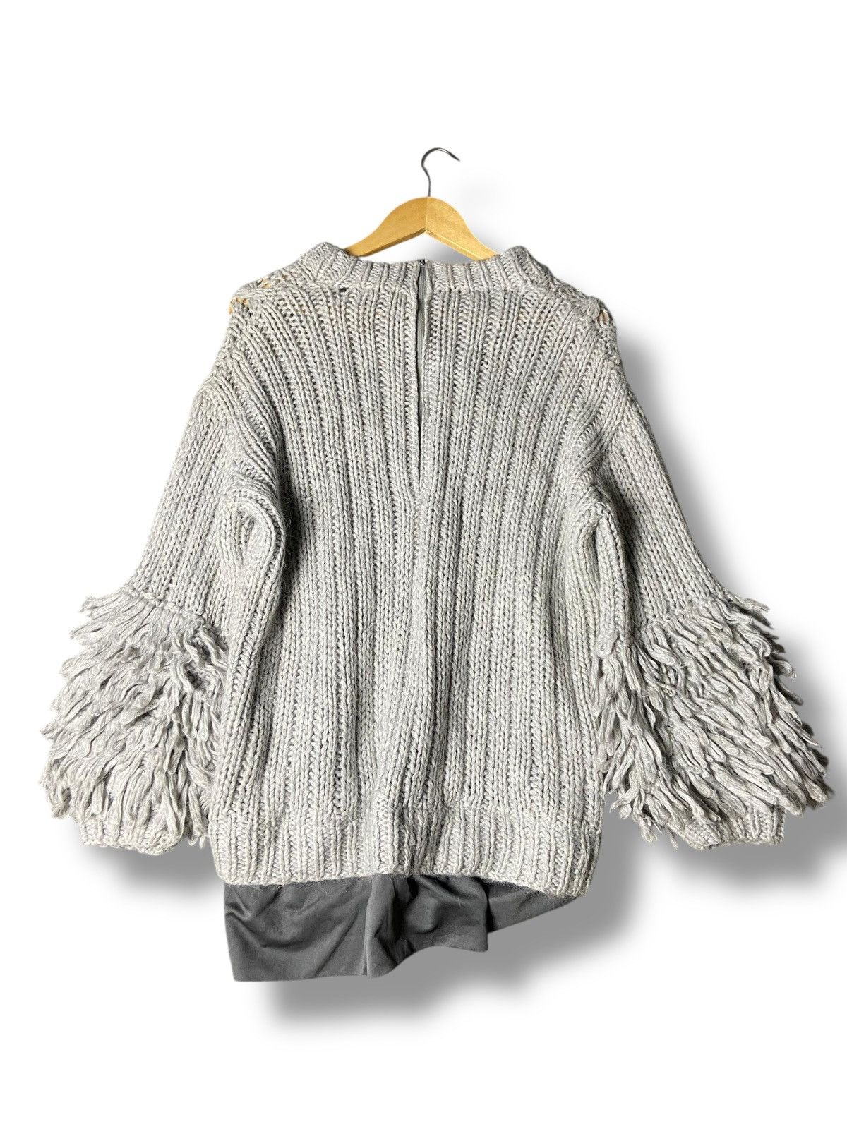 Japanese Brand Diagram Grace Cable Knit Sweaters with Fringes Sleeves (165) Size L / US 10 / IT 46 - 2 Thumbnail