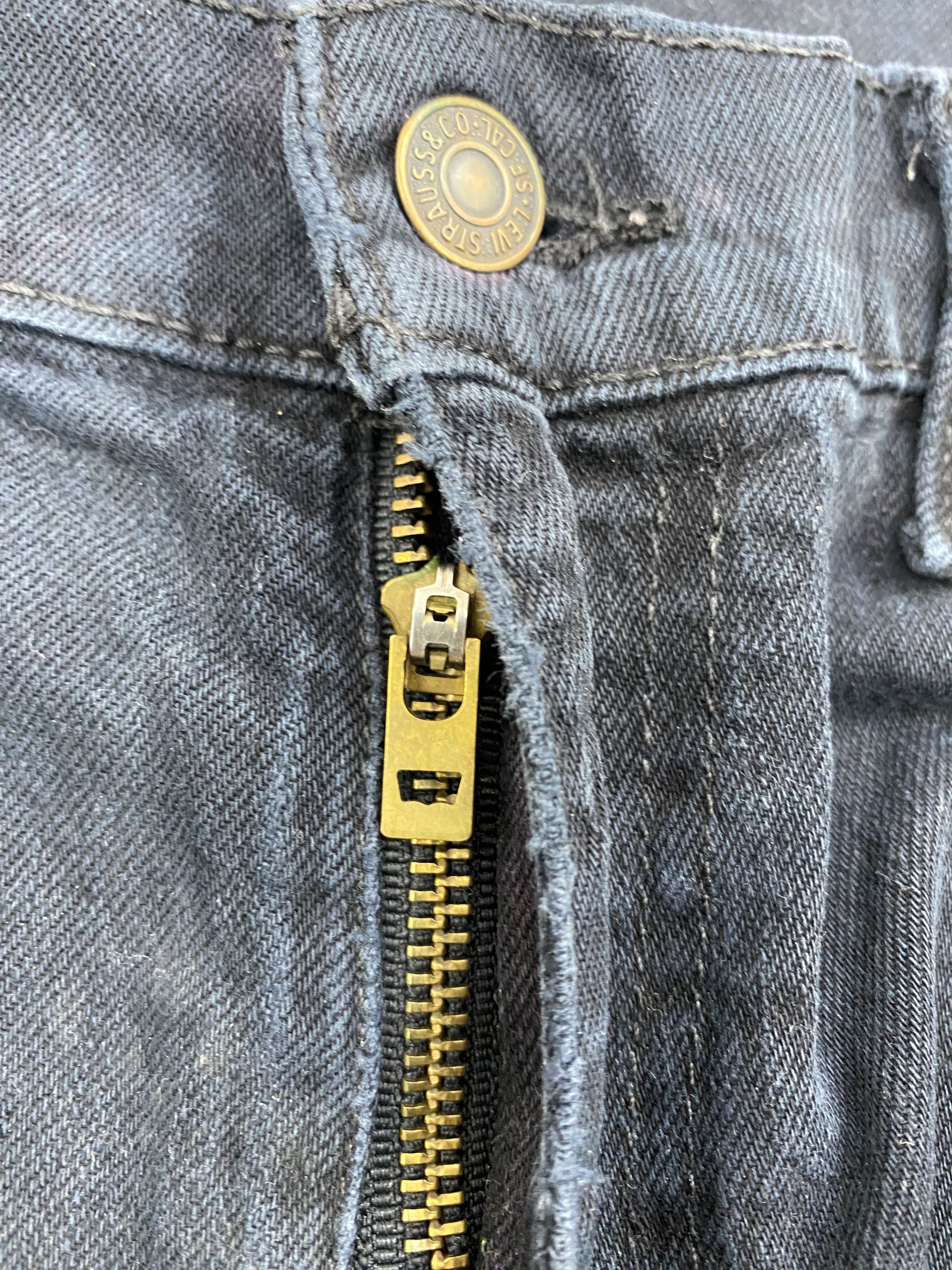 Levi's × Vintage Distressed Vintage Levis Faded Black Jeans Size US 33 - 14 Thumbnail