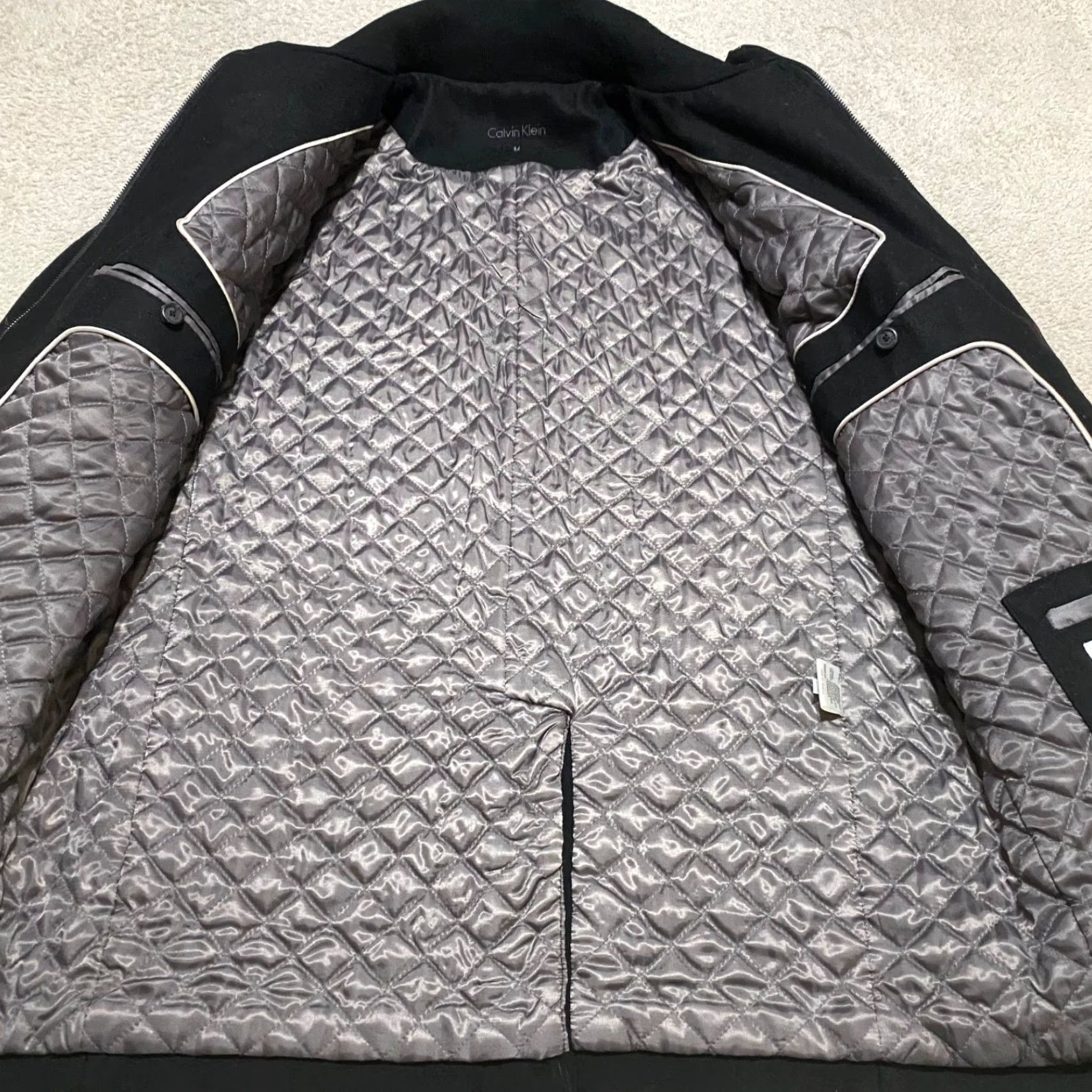 Calvin Klein Calvin Klein Mens Jacket Black Wool Blend Overcoat Zip Mid-Length Lined Quilted Button Front City Classic Designer 90s? Size US M / EU 48-50 / 2 - 5 Thumbnail