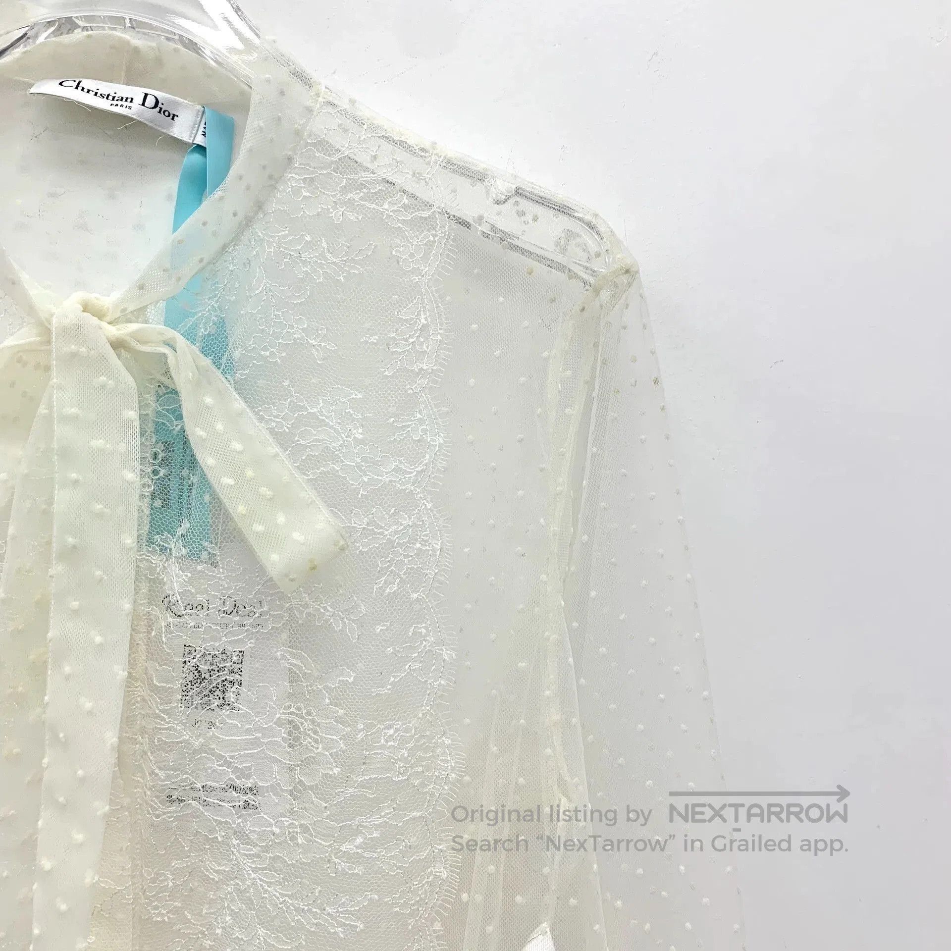 Dior white silk long sleeve shirt with bow. Size US S / EU 44-46 / 1 - 3 Thumbnail