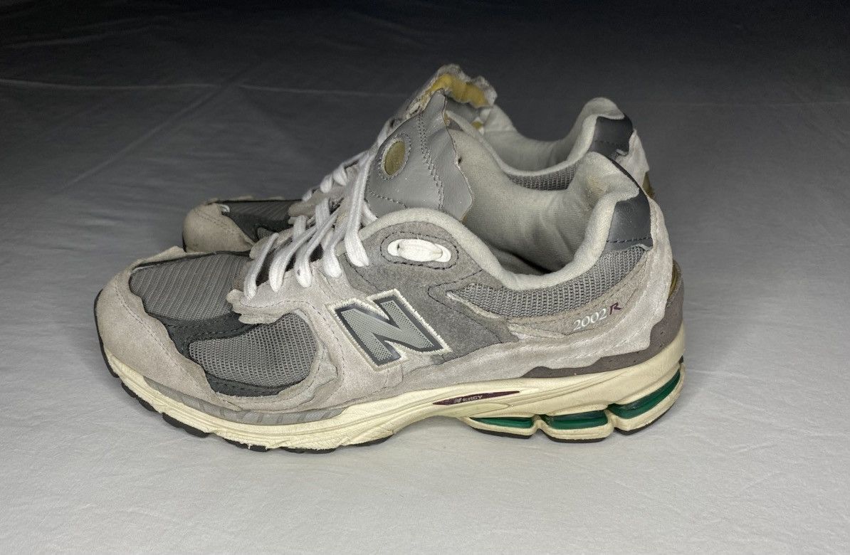New Balance New Balance 2002R Protection Pack - Rain Cloud M2002RDA Size US 9.5 / IT 39.5 - 1 Thumbnail