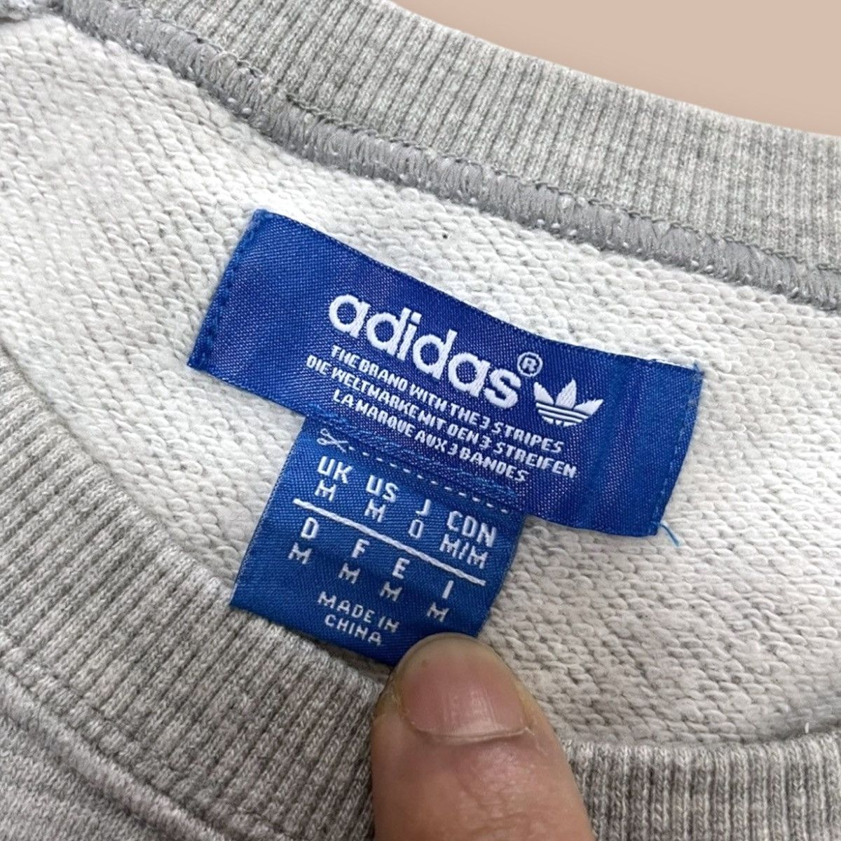 Adidas × Nigo Adidas Originals X Nigo Bear 25th Anniversary Sweatshirt Size US M / EU 48-50 / 2 - 6 Thumbnail