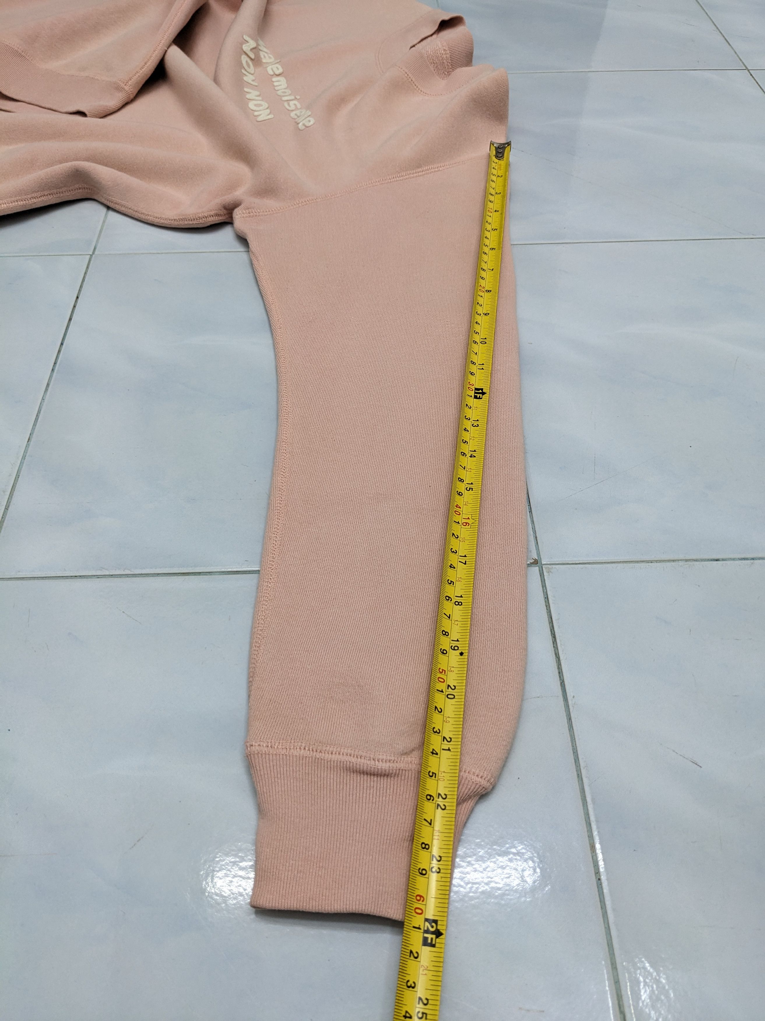 Issey Miyake Issey Miyake Mademoiselle Non Non Pink Crewneck Sweatshirt Size US M / EU 48-50 / 2 - 9 Thumbnail