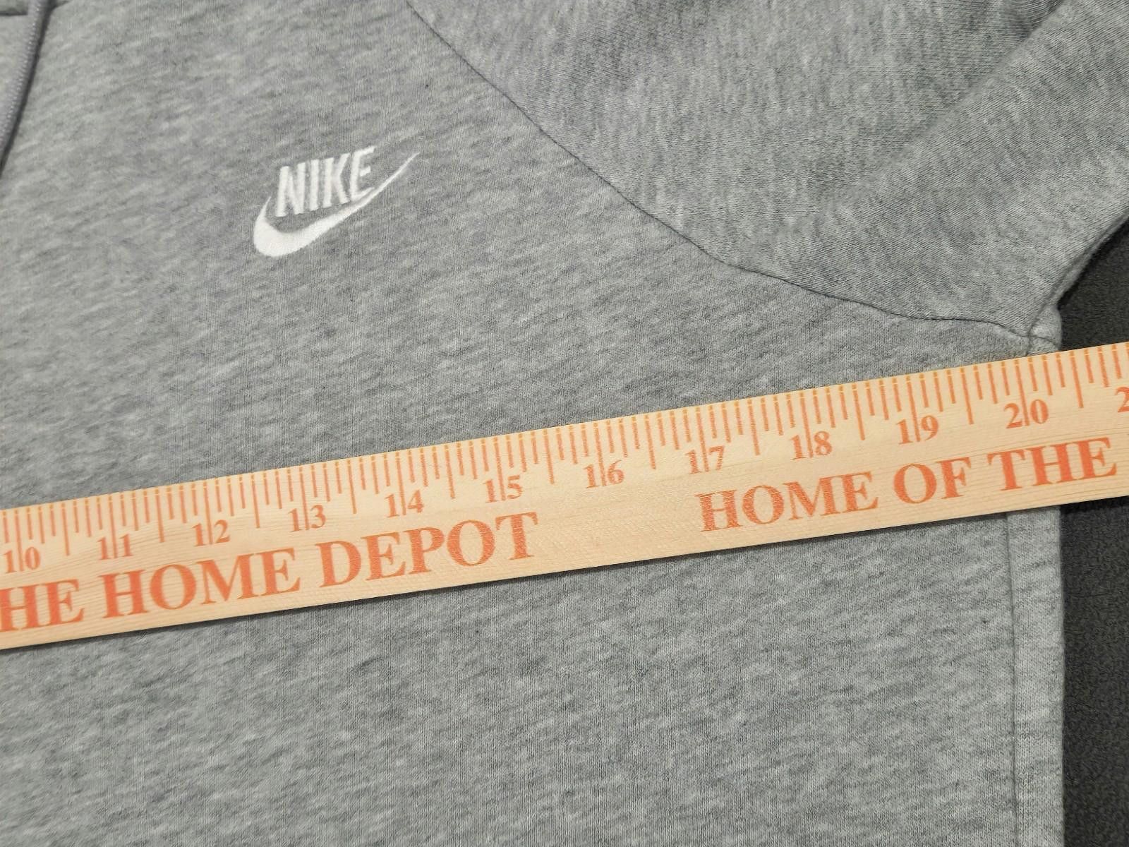 Nike Nike Men's Pullover Hoodie, Medium Gray Size US M / EU 48-50 / 2 - 3 Thumbnail
