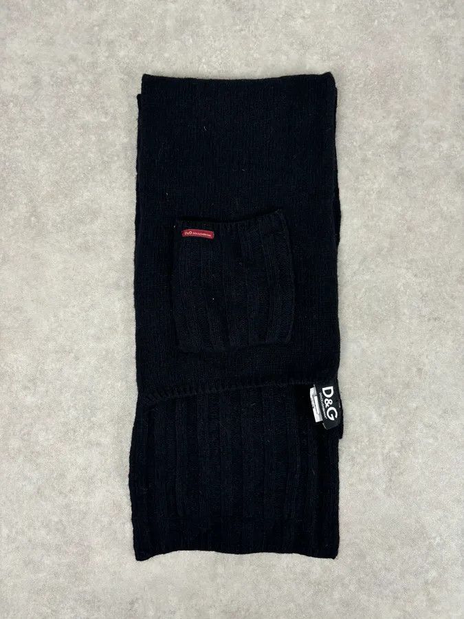 Dolce & Gabbana AW2003 Dolce & Gabbana Black Wool Pocket Scarf Size ONE SIZE - 2 Thumbnail