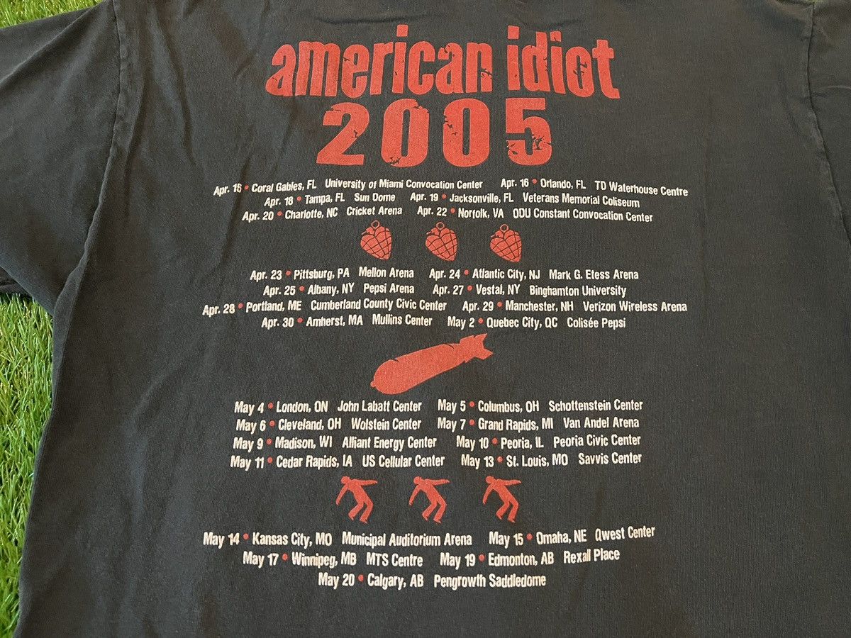 Band Tees Vintage Green Day American Idiot Tour 2005 DOUBLE SIDED Size US L / EU 52-54 / 3 - 5 Thumbnail