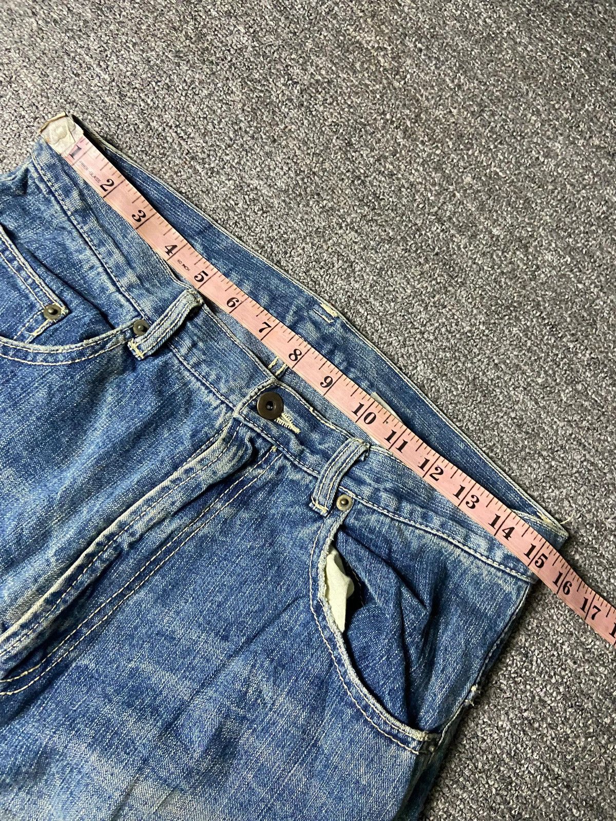 Japanese Brand Japanese Brand Distressed Denim Ripped Jeans (153) Size US 31 - 2 Thumbnail