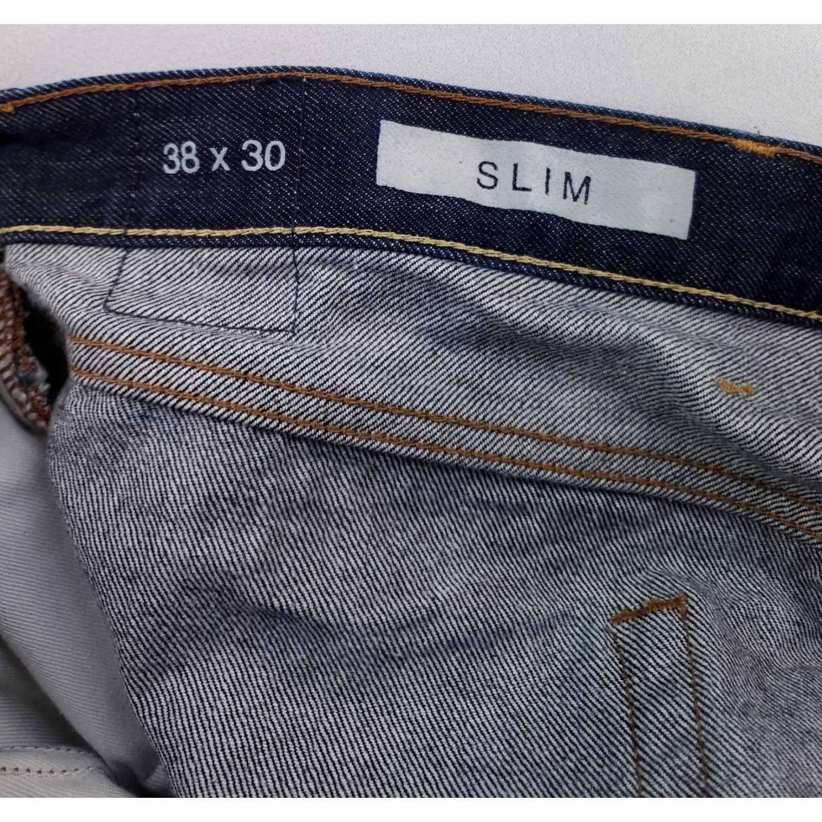 Gap VINTAGE Gap Selvedge Jeans Slim Fit Blue Button Fly Mens 39 x 30 Actual 30 Inseam Jeans Mens Blue Slim Fit Button Fly Gap 39 x 30 Actual Size US 39 - 7 Thumbnail