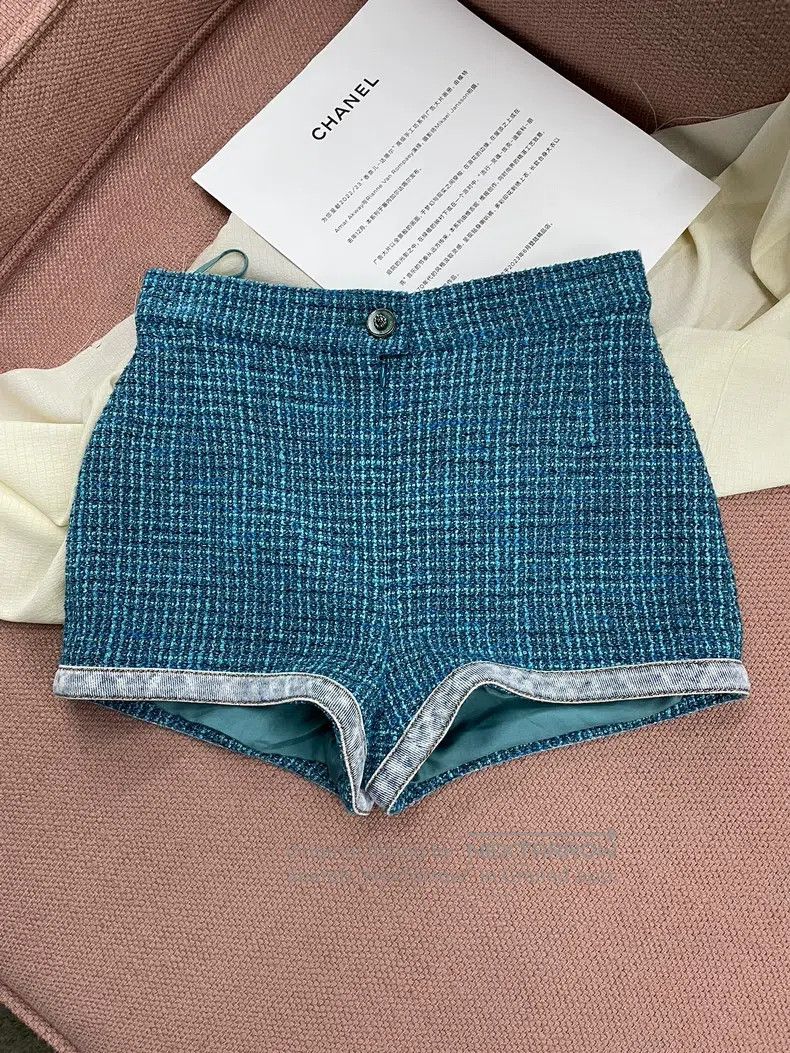 Chanel Chanel 22P peacock blue tweed knitted shorts Size 42" / US 20 - 2 Thumbnail