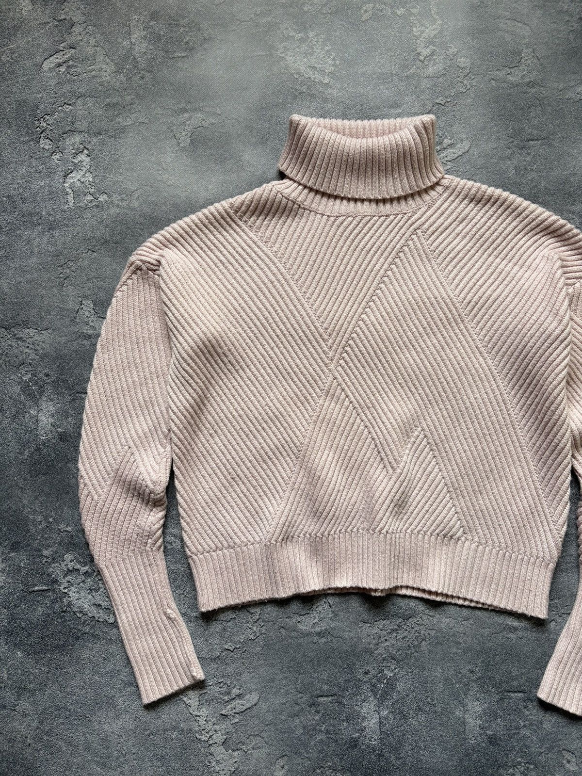 Loro Piana Vintage Loro Piana Luxury Pink Wool Knit Turtleneck Sweater Size S / US 4 / IT 40 - 2 Thumbnail