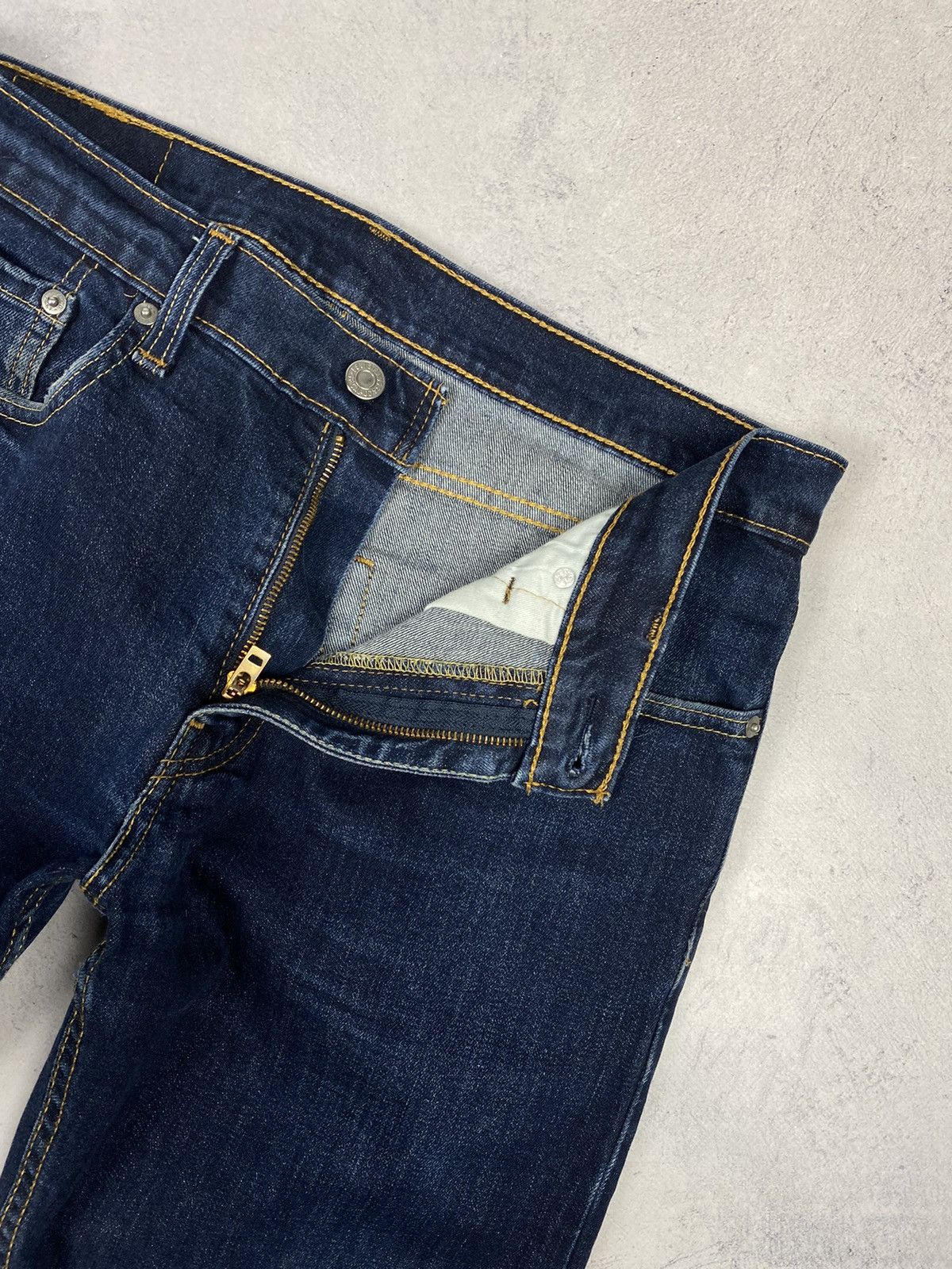 Levi's Levis Strauss & Co 502 Dark Blue Denim Jeans 32 x 32 Size US 33 - 7 Thumbnail