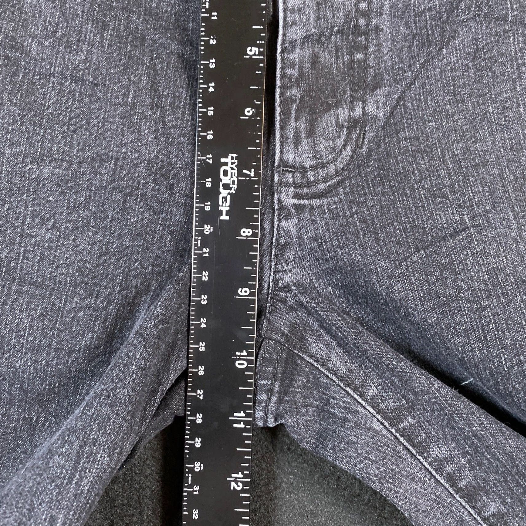 Vintage Chicos Womens Jeans Black Denim Crop Stretch 0.5 Inseam 21in 5-Pocket Regular Rise Mid Waist 30 Size 28" / US 6 / IT 42 - 6 Thumbnail