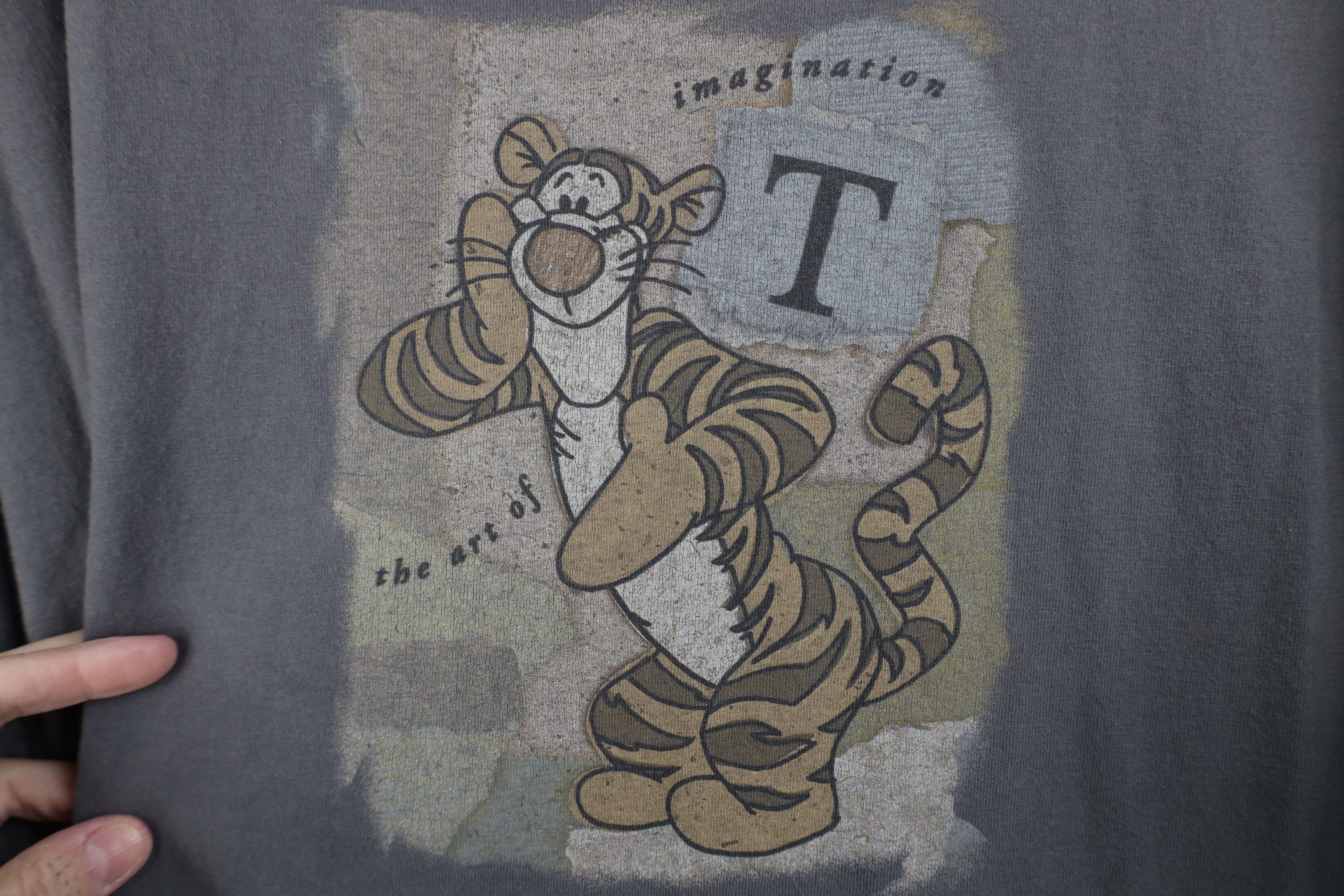 Disney Vintage 90s Y2K Disney Winnie the Pooh Tigger Tiger T-Shirt Size US XL / EU 56 / 4 - 10 Thumbnail