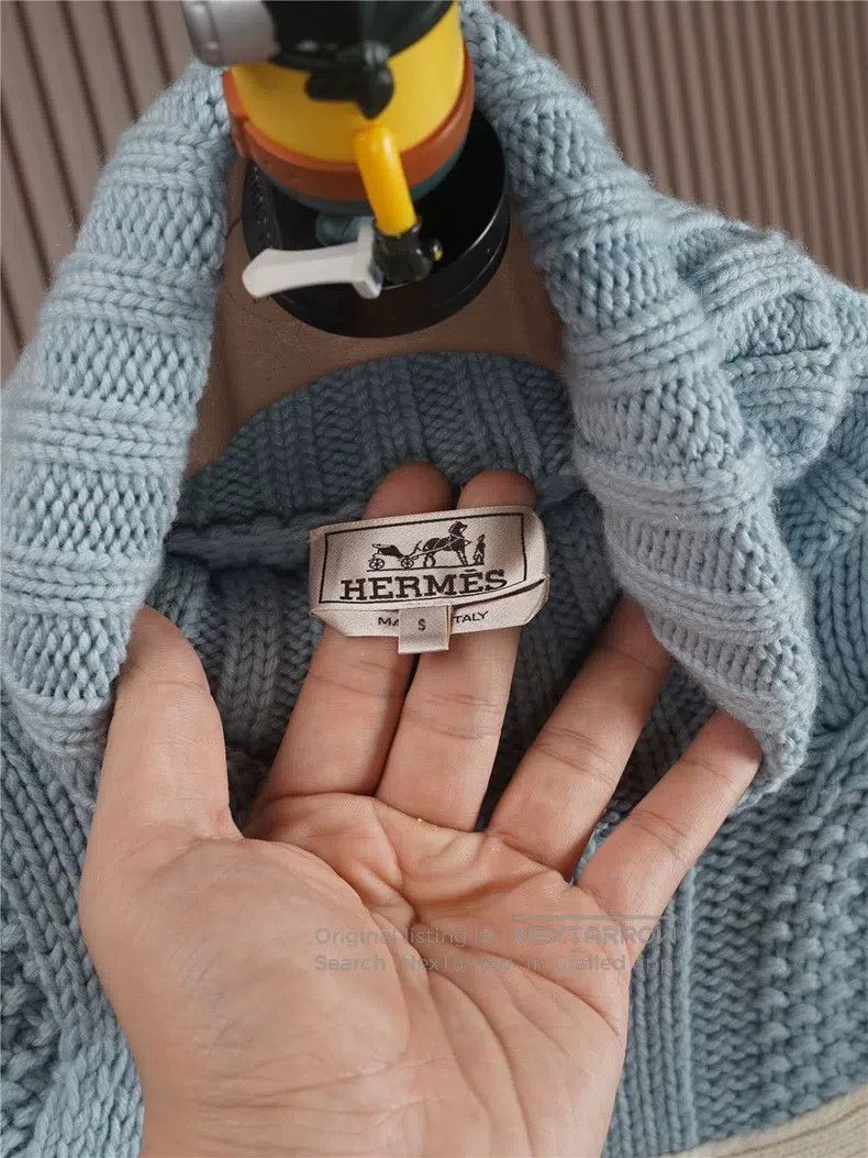 Hermes Hermes Men's Fall/Winter Cashmere Sweater Size US S / EU 44-46 / 1 - 8 Thumbnail