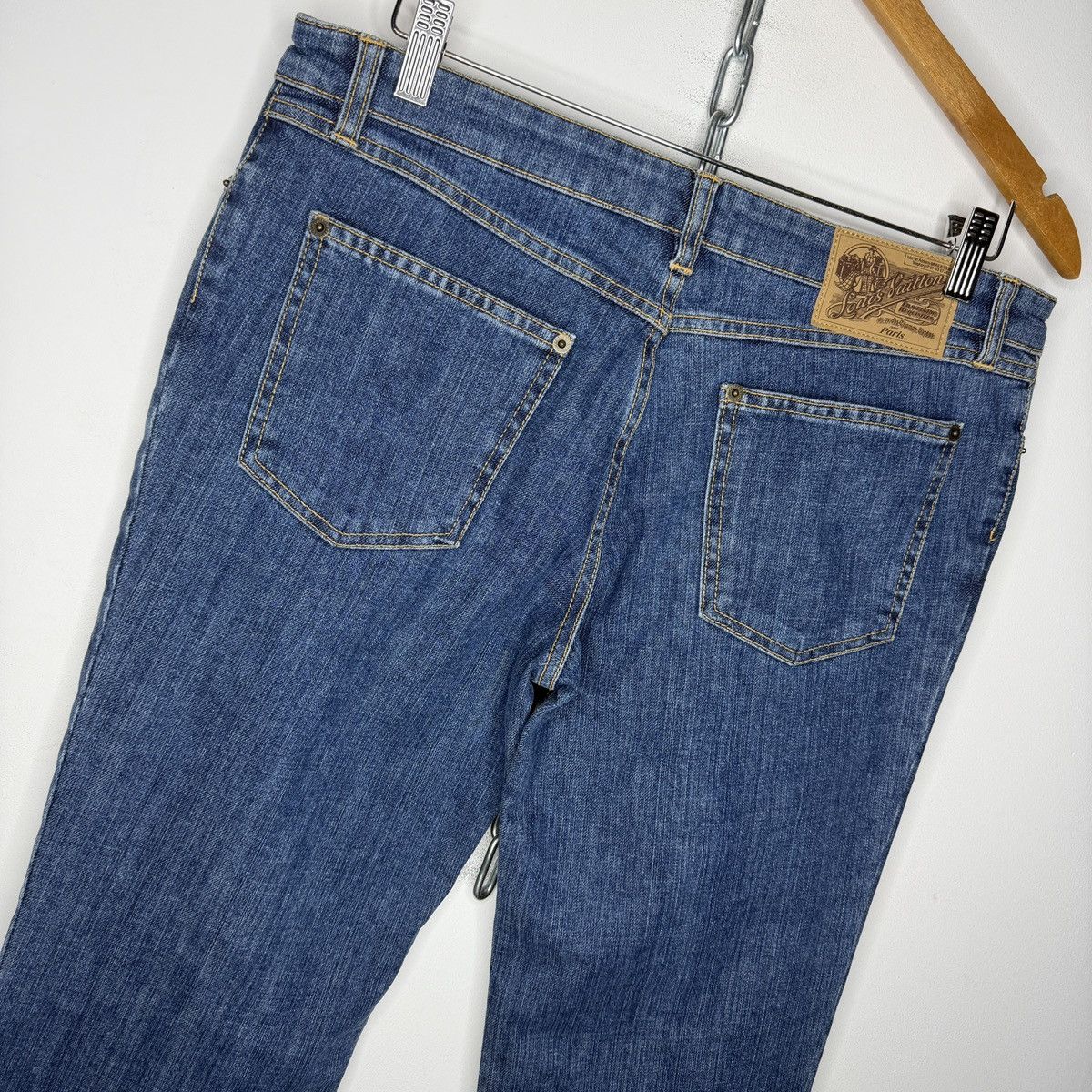 Louis Vuitton Vintage Louis Vuitton Flared Jeans Size 28" / US 6 / IT 42 - 8 Thumbnail