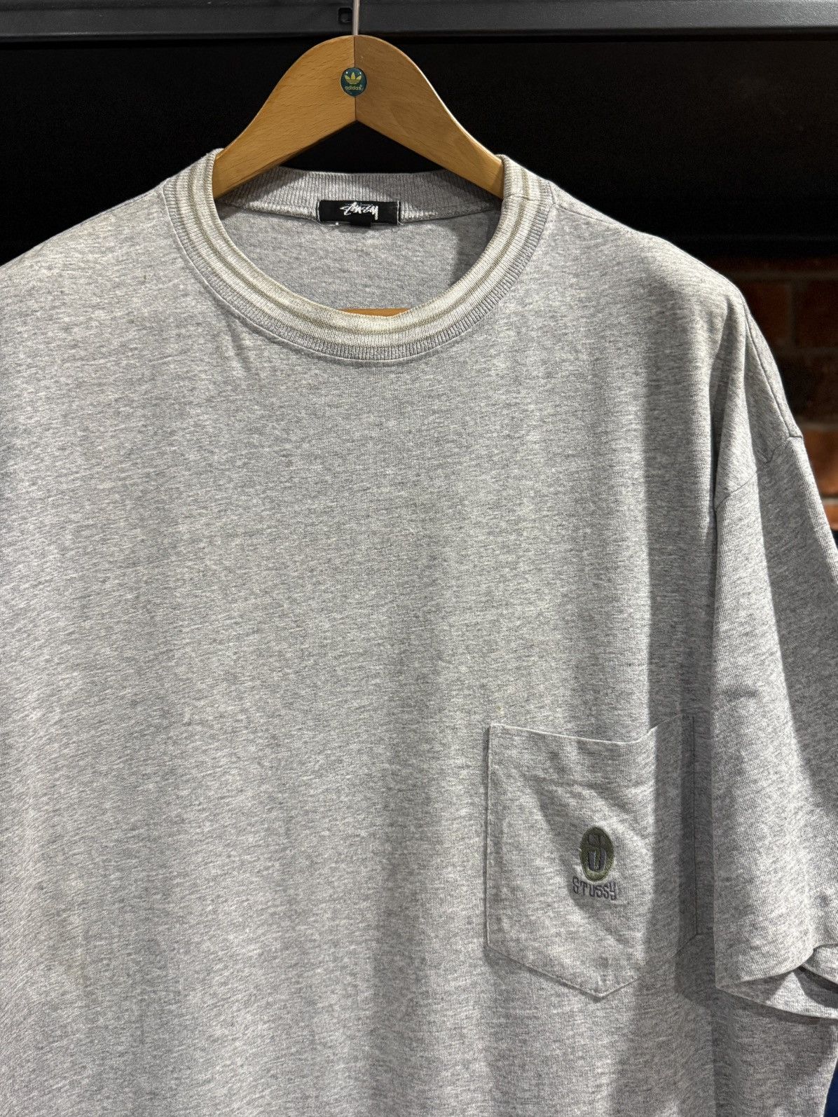 Stussy Vintage 80s Stussy Tom Tom Pocket Embroidery Logo Faded Tee Size US XXL / EU 58 / 5 - 2 Thumbnail