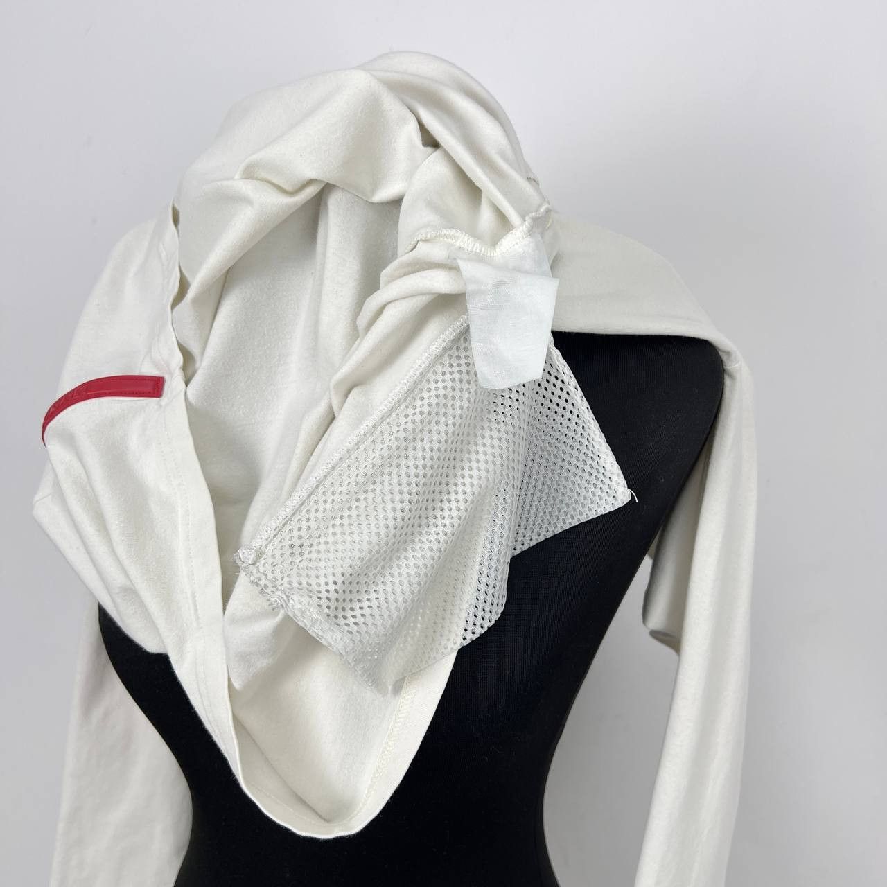 Prada PRADA Luna Rossa White Long Sleeve Red Tab Logo Sport Men's Size US L / EU 52-54 / 3 - 11 Thumbnail