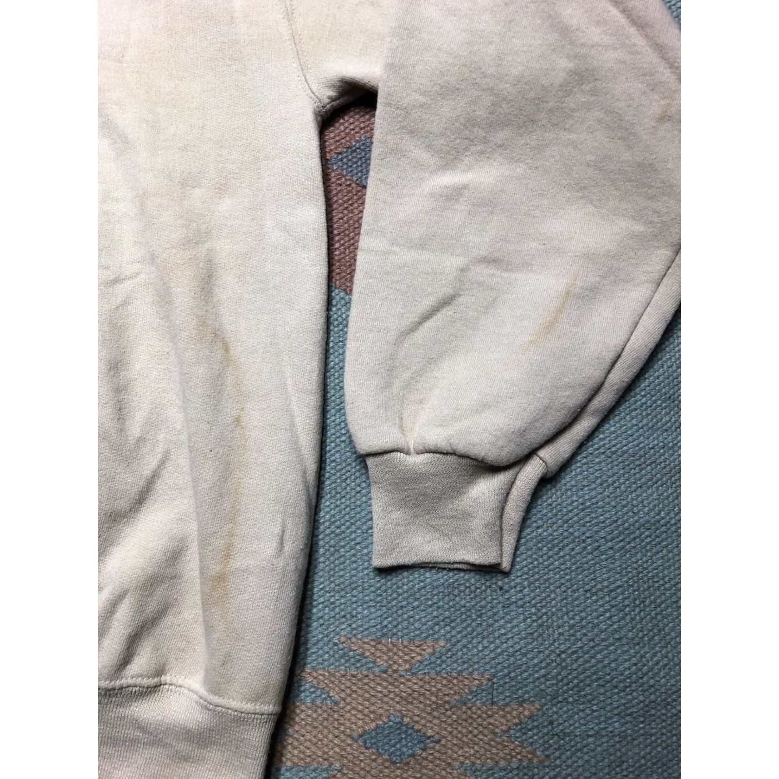 Vintage VINTAGE Sweatshirt Crewneck Embroidered Butterfly Nature Animal Graphic Medium Mens Beige Pullover Shirt Size US M / EU 48-50 / 2 - 3 Thumbnail