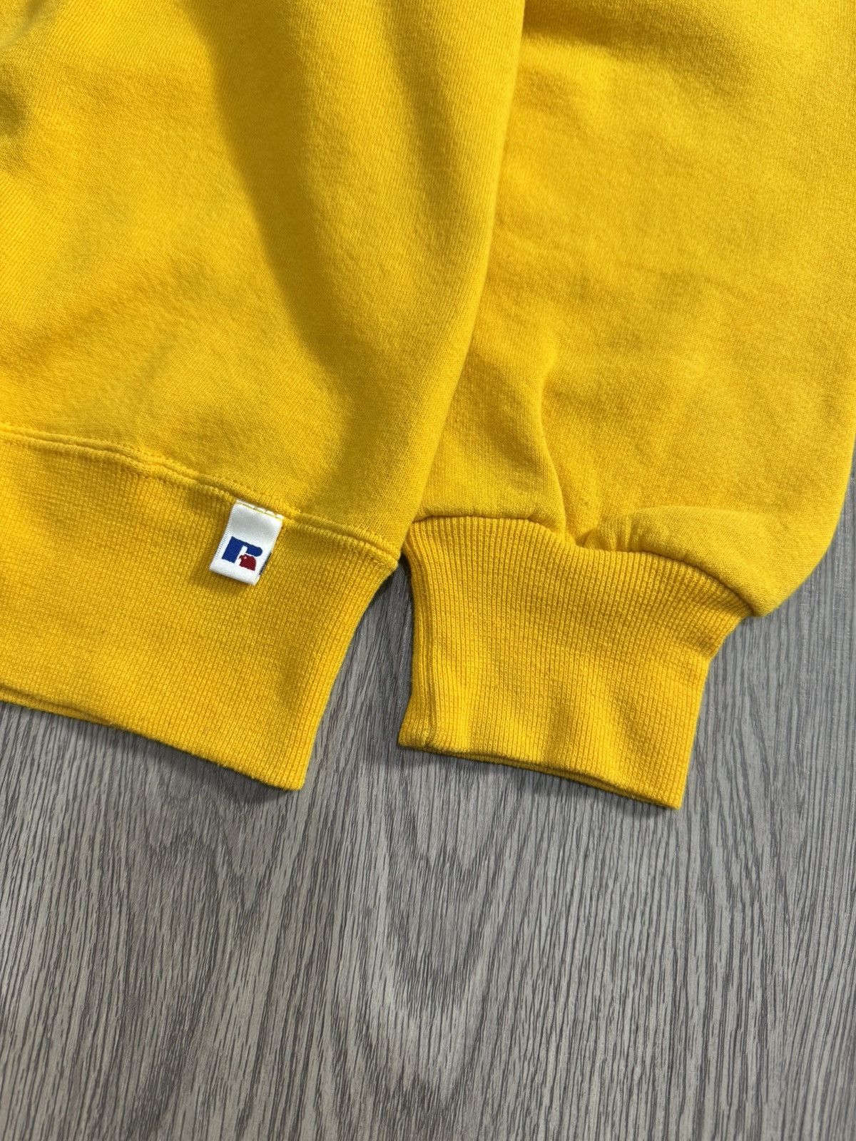 20471120 💥LASTTTT SALE💥Russel Athletic Vintage USA 90’s Size US XL / EU 56 / 4 - 4 Thumbnail