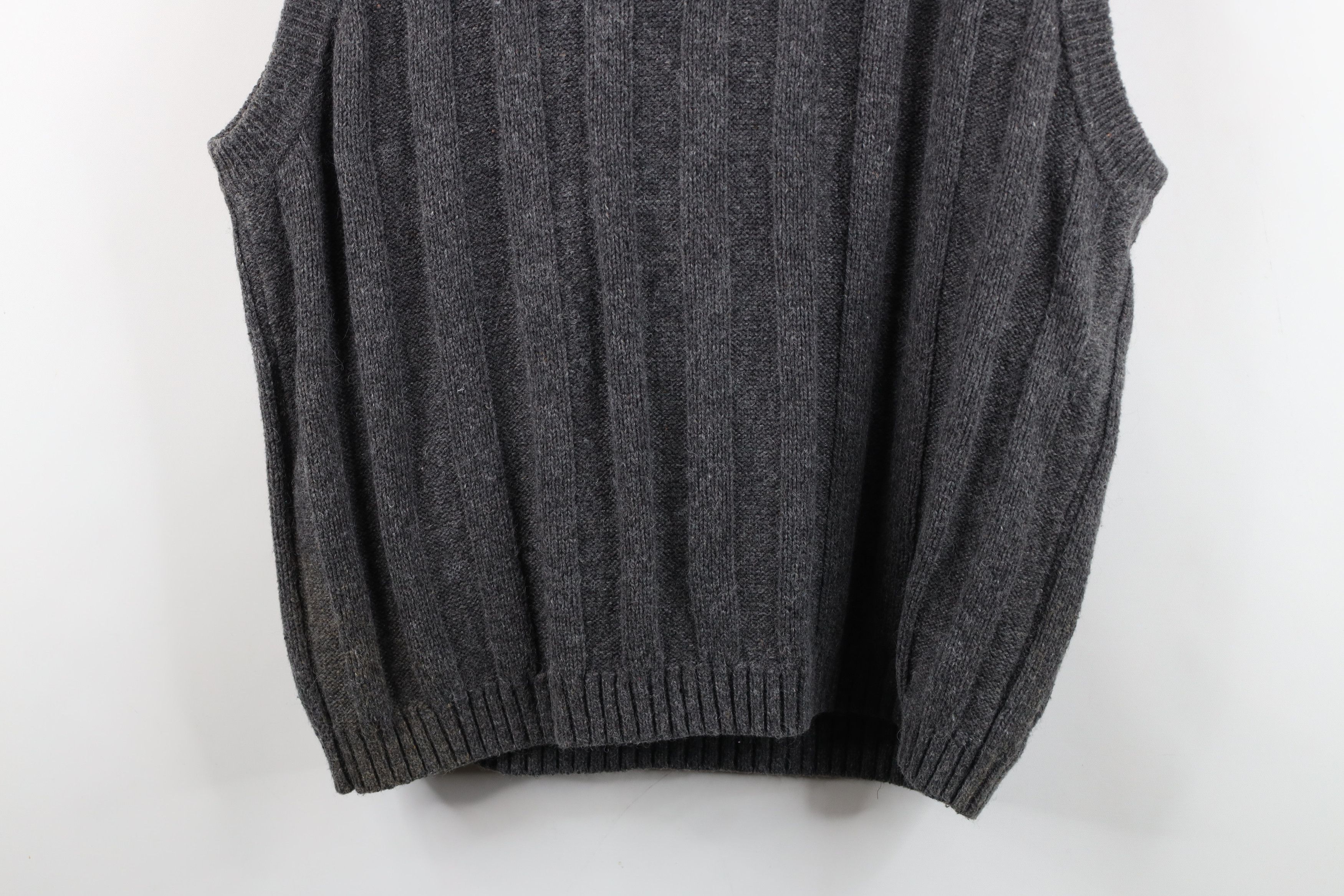 Vintage Vintage 90s Streetwear Blend Chunky Cable Knit Sweater Vest Size US XL / EU 56 / 4 - 10 Thumbnail
