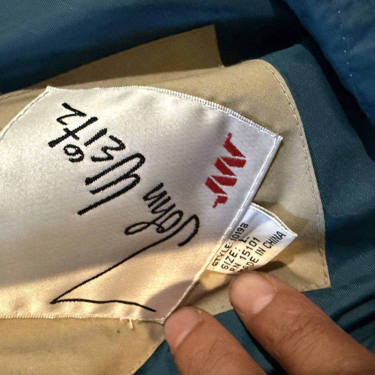 John Weitz John Weitz VTG Tan Blue Jacket Windbreaker Bomber L Size US L / EU 52-54 / 3 - 5 Thumbnail