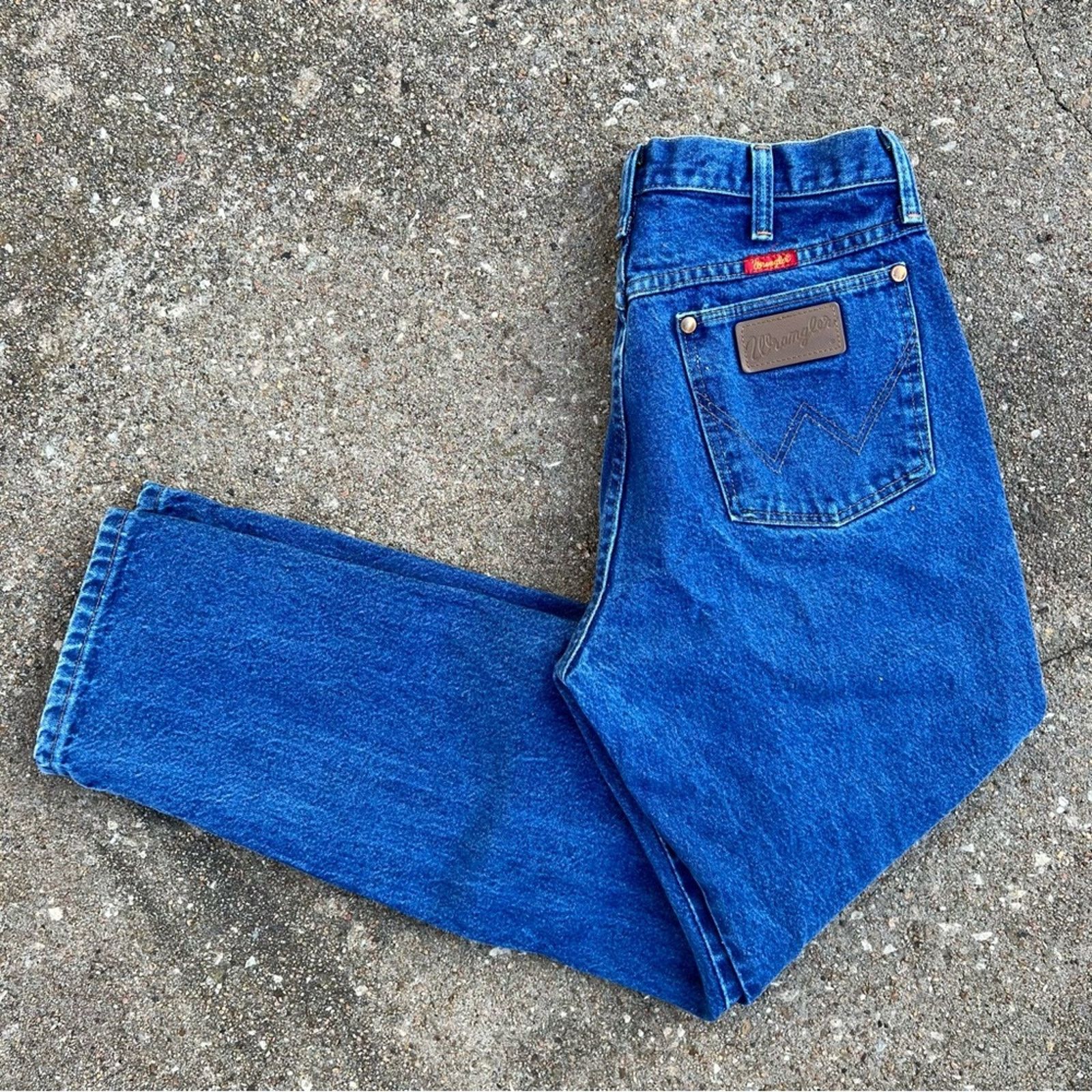 90s wrangler 14 MWZ high-rise cowgirl western cut jean 11x30