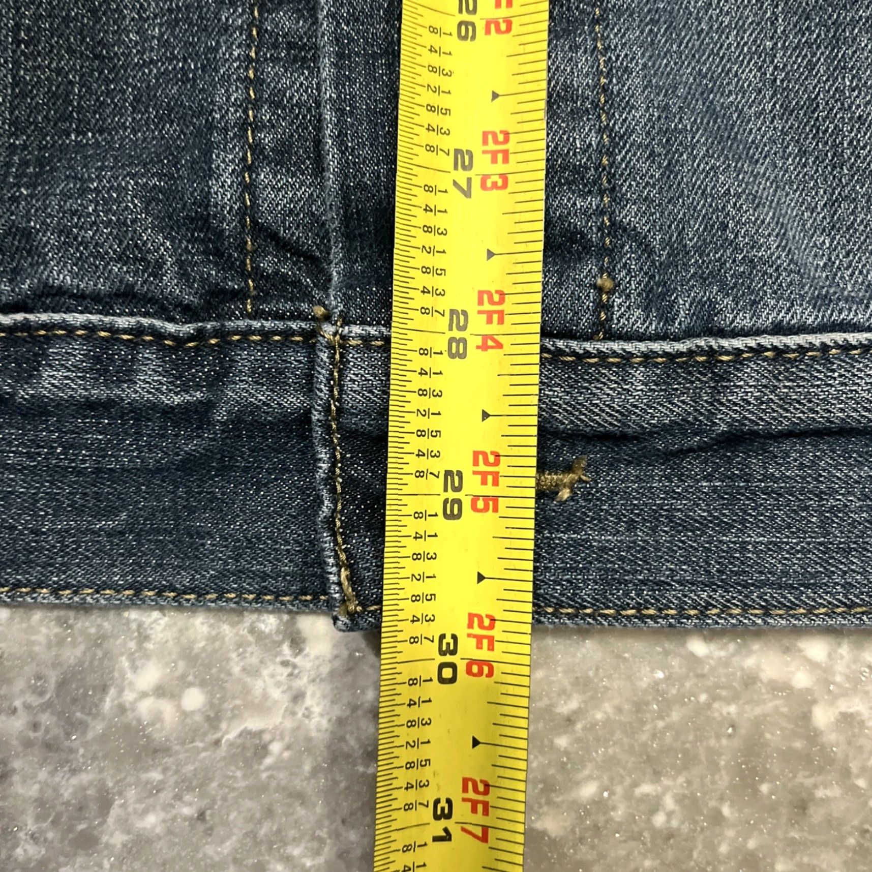 Levi's Levi's Denim Trucker Jacket Men XL Distressed Biker Western Classic Shirt Jacket Mens Denim Trucker Distressed Biker Levi's Size US XL / EU 56 / 4 - 6 Thumbnail