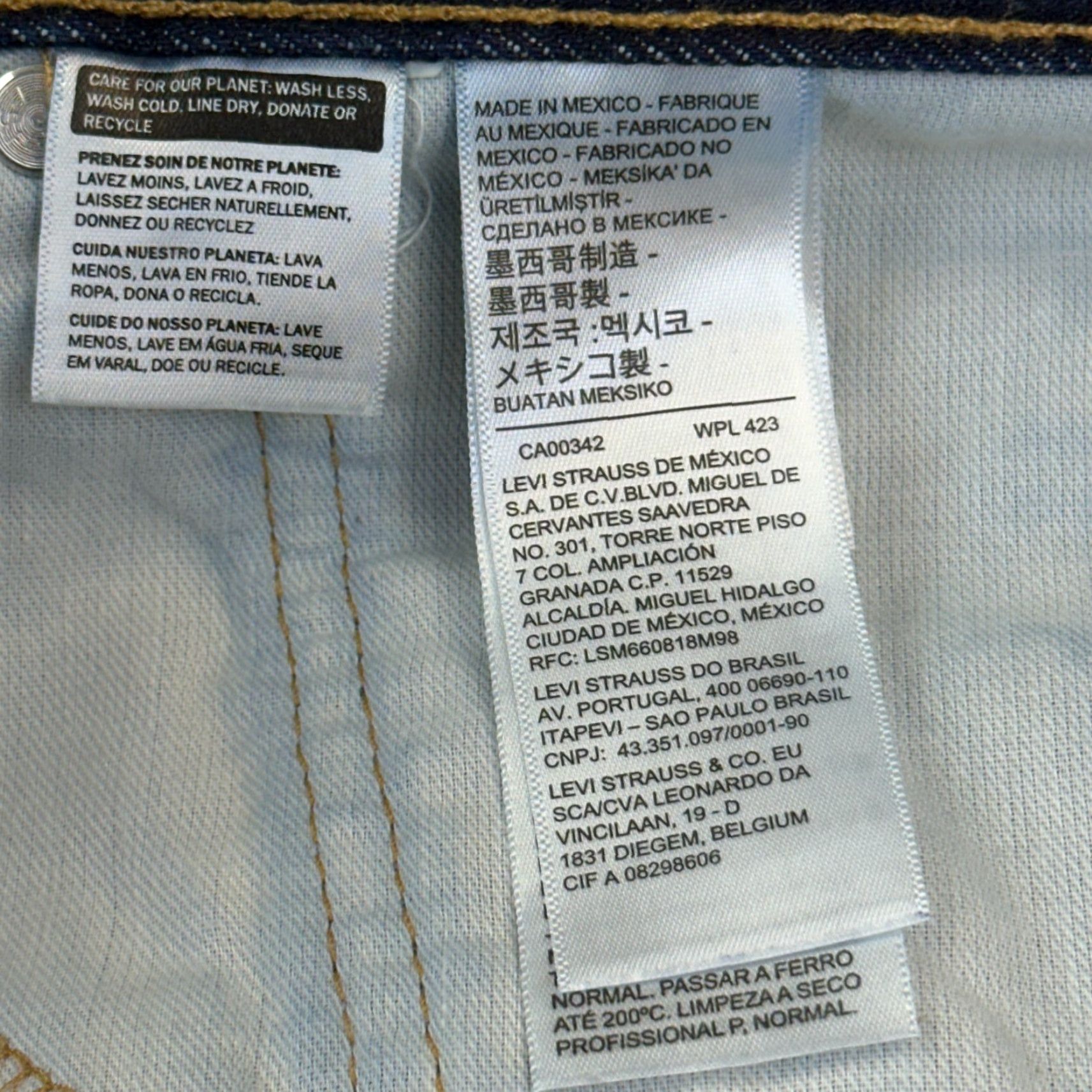 Levi's Levi's 505 Jeans Mens 38x30 Blue Dark Wash Denim Regular Fit Casual EUC Size US 38 / EU 54 - 6 Thumbnail