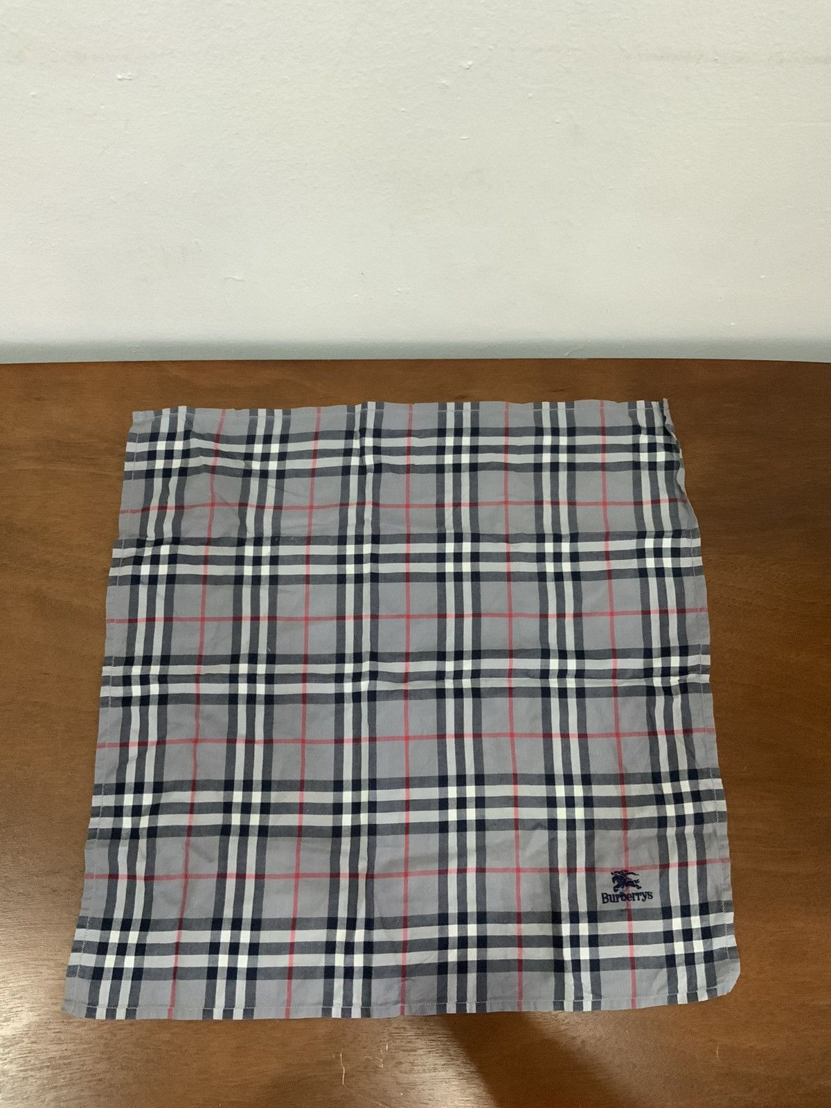 Burberry Burberrys Handkerchief Bandana Size ONE SIZE - 21 Thumbnail