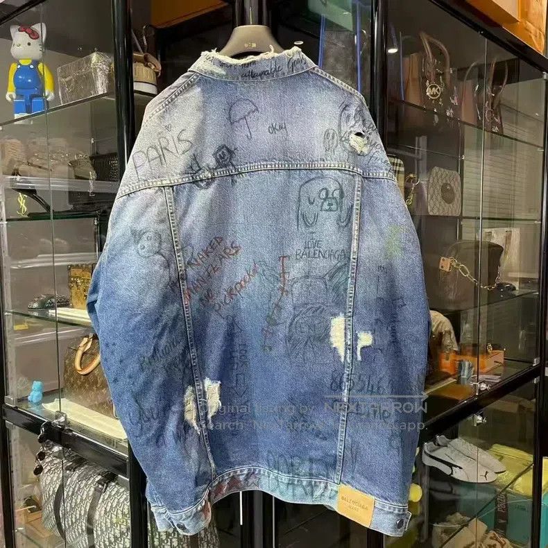Balenciaga Balenciaga Graffiti Hand Painted Destroyed Distressed Deni Size US XL / EU 56 / 4 - 2 Thumbnail