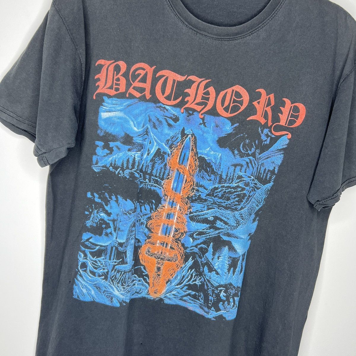 Band Tees Vintage Bathory Blood On Ice 1996 Tshirt Tee Faded Size US M / EU 48-50 / 2 - 5 Thumbnail